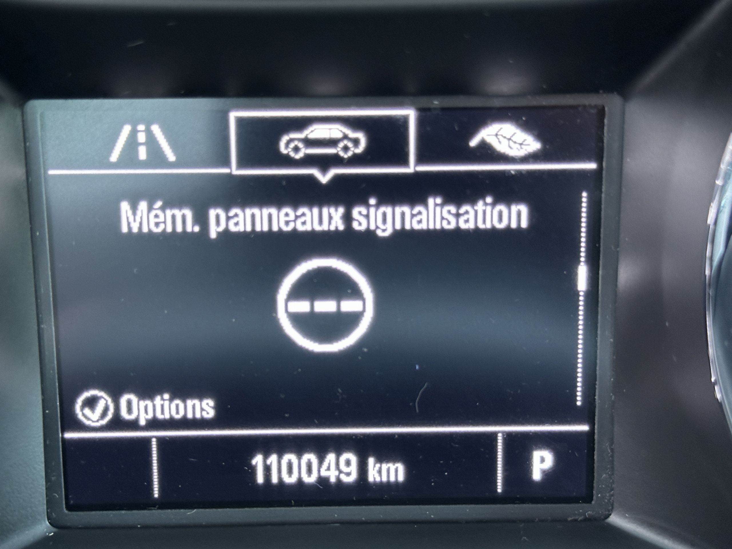 Opel Insignia Sports Tourer  II 1.6 Diesel 136ch auto ELEGANCE BUSINESS groupe Vergnon