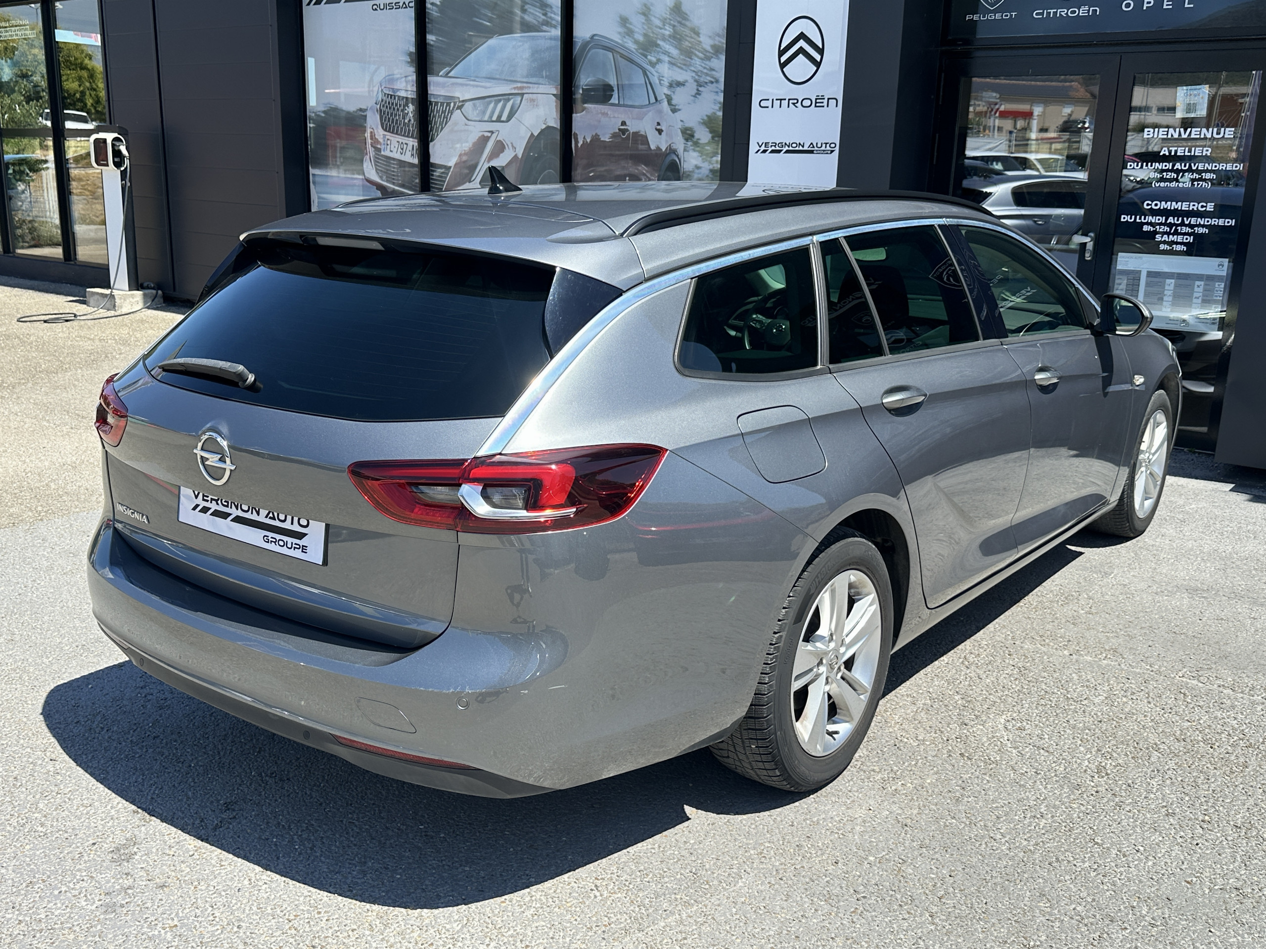 Opel Insignia Sports Tourer  II 1.6 Diesel 136ch auto ELEGANCE BUSINESS groupe Vergnon
