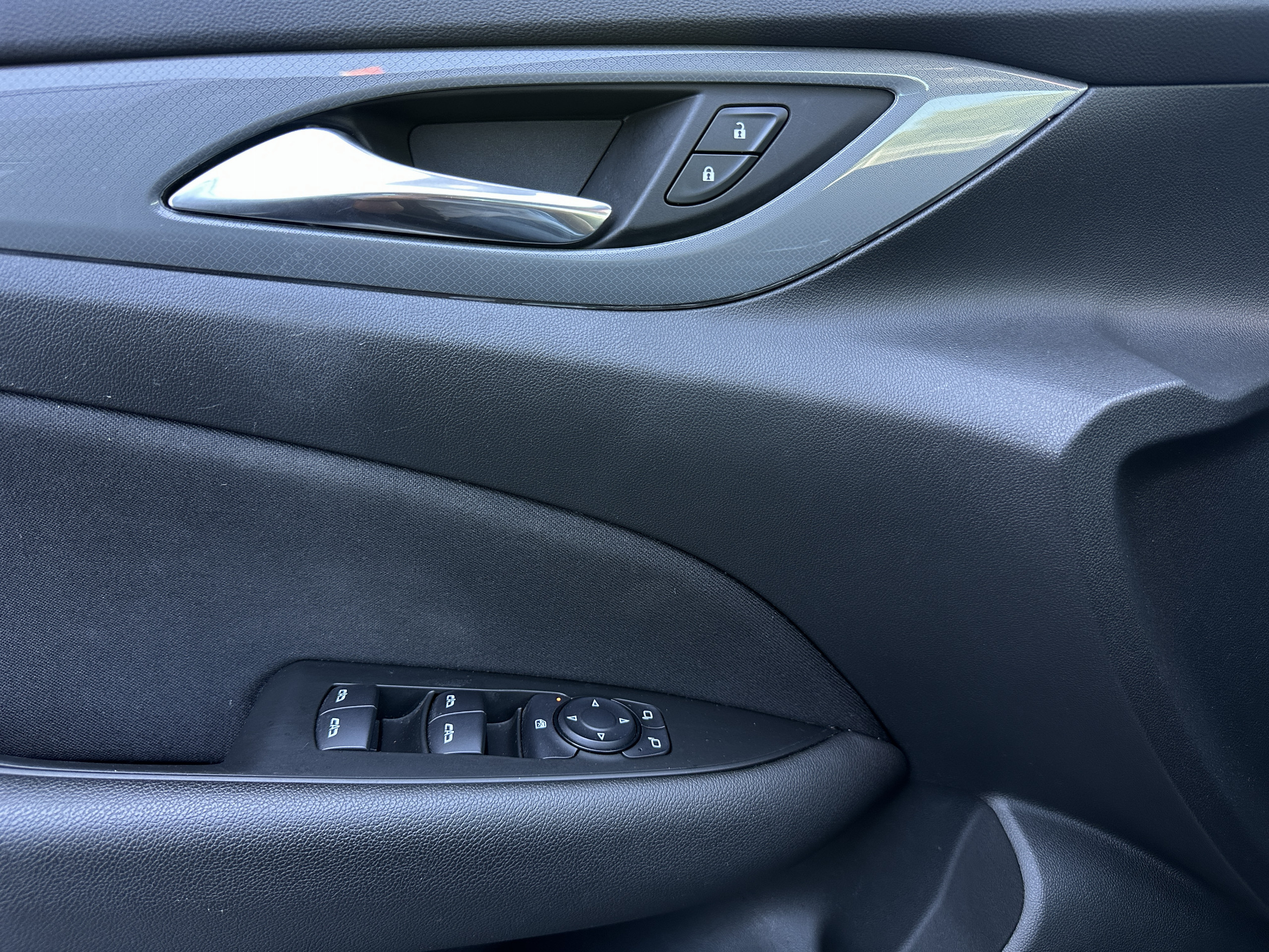 Opel Insignia Sports Tourer  II 1.6 Diesel 136ch auto ELEGANCE BUSINESS groupe Vergnon