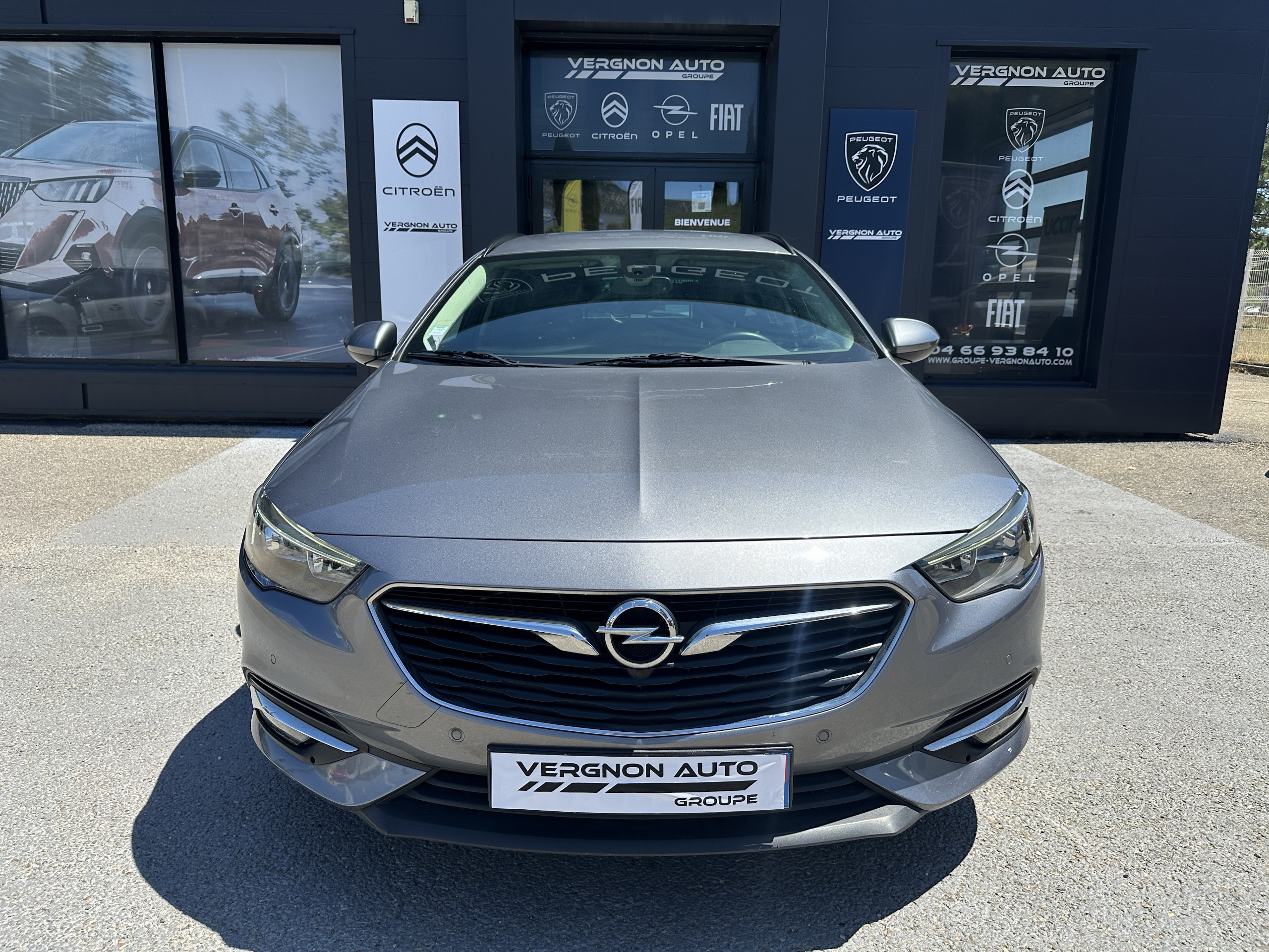 Opel Insignia Sports Tourer  II 1.6 Diesel 136ch auto ELEGANCE BUSINESS groupe Vergnon