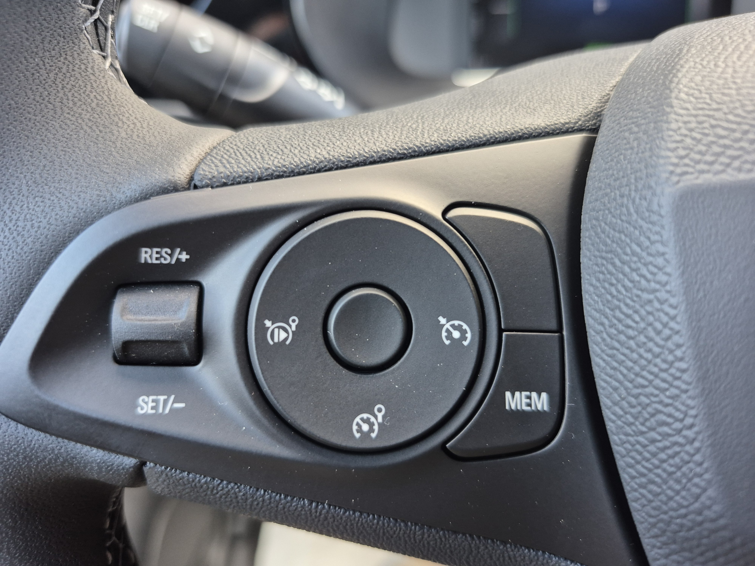 Opel Corsa  VI Electrique 136 ch Auto Colour Colour Edi groupe Vergnon