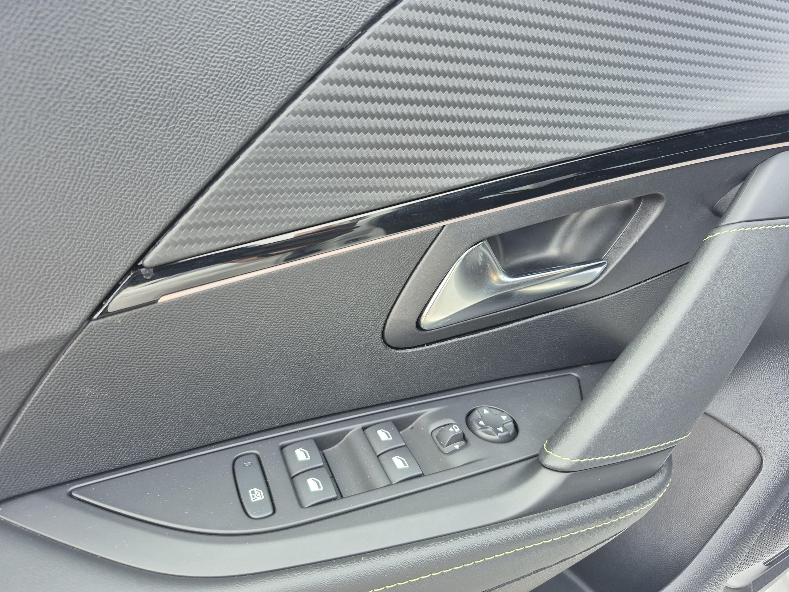 Peugeot 208  II PureTech 100 S&S GT groupe Vergnon