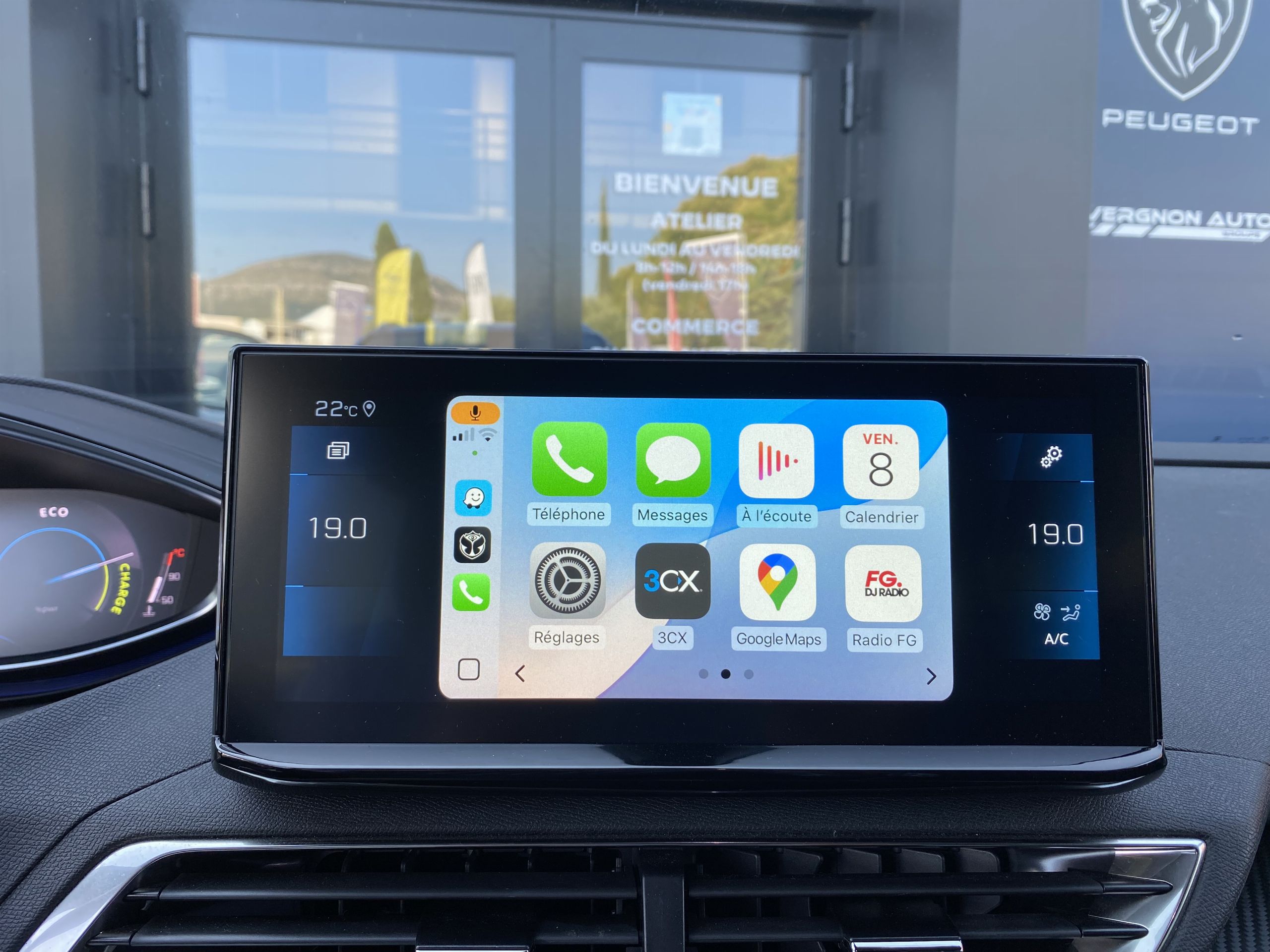 Peugeot 5008  II Hybrid 136 e-DCS6 Allure Pack groupe Vergnon