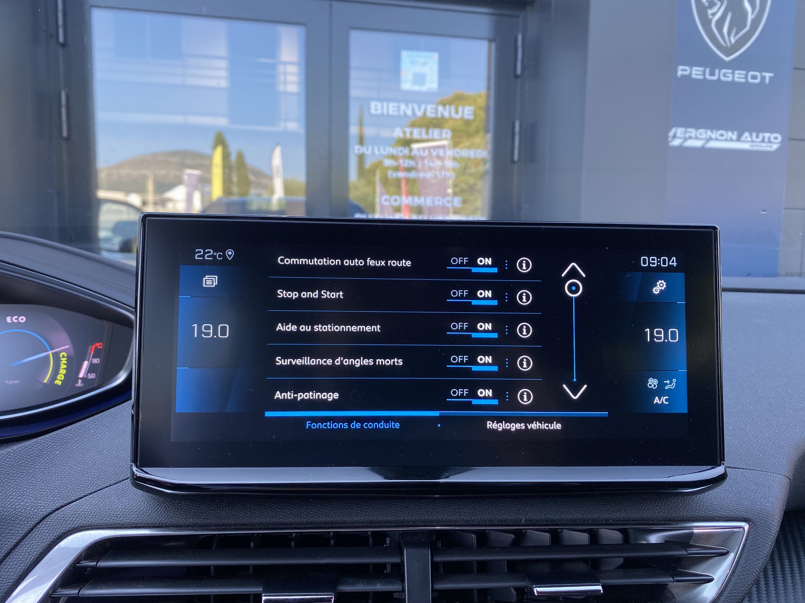 Peugeot 5008  II Hybrid 136 e-DCS6 Allure Pack groupe Vergnon