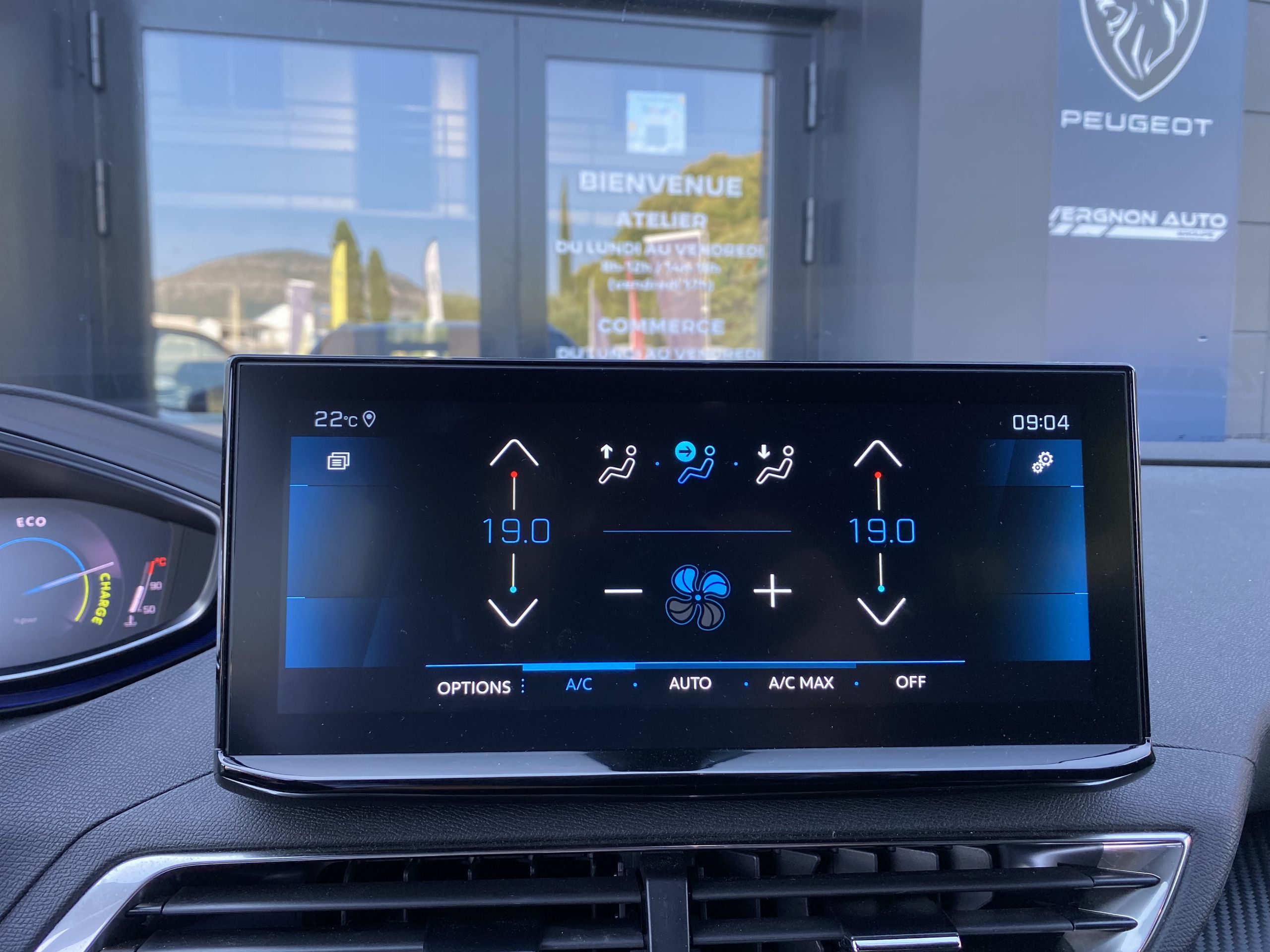 Peugeot 5008  II Hybrid 136 e-DCS6 Allure Pack groupe Vergnon