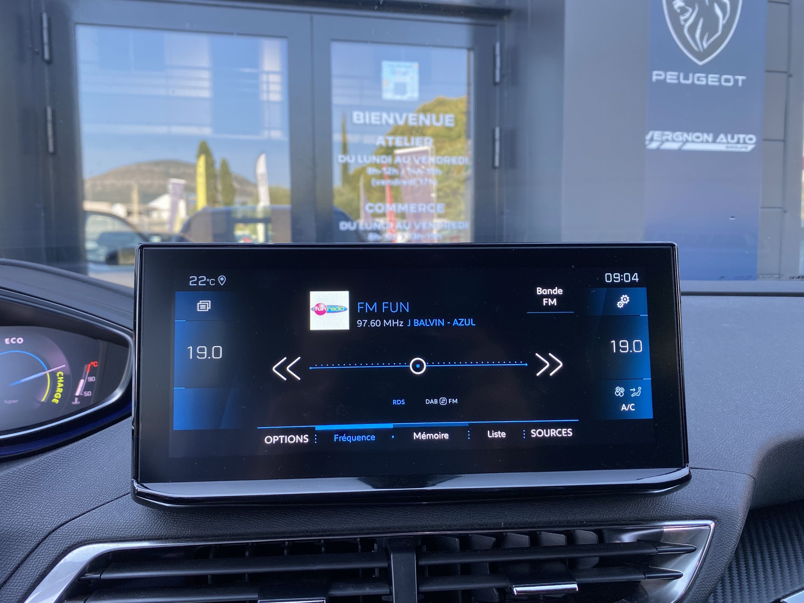 Peugeot 5008  II Hybrid 136 e-DCS6 Allure Pack groupe Vergnon