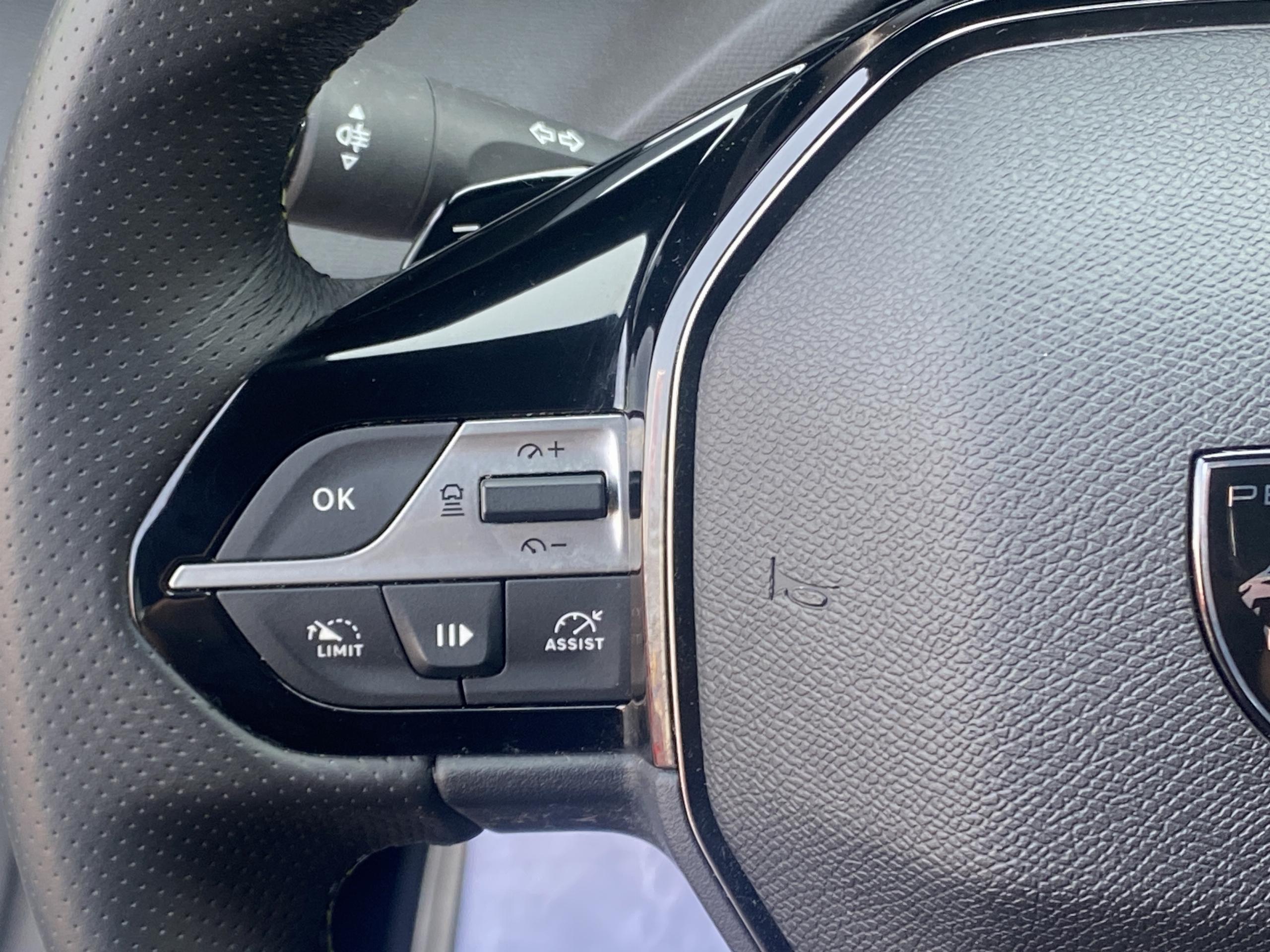 Peugeot 308  III PureTech 130 S&S EAT8 GT groupe Vergnon