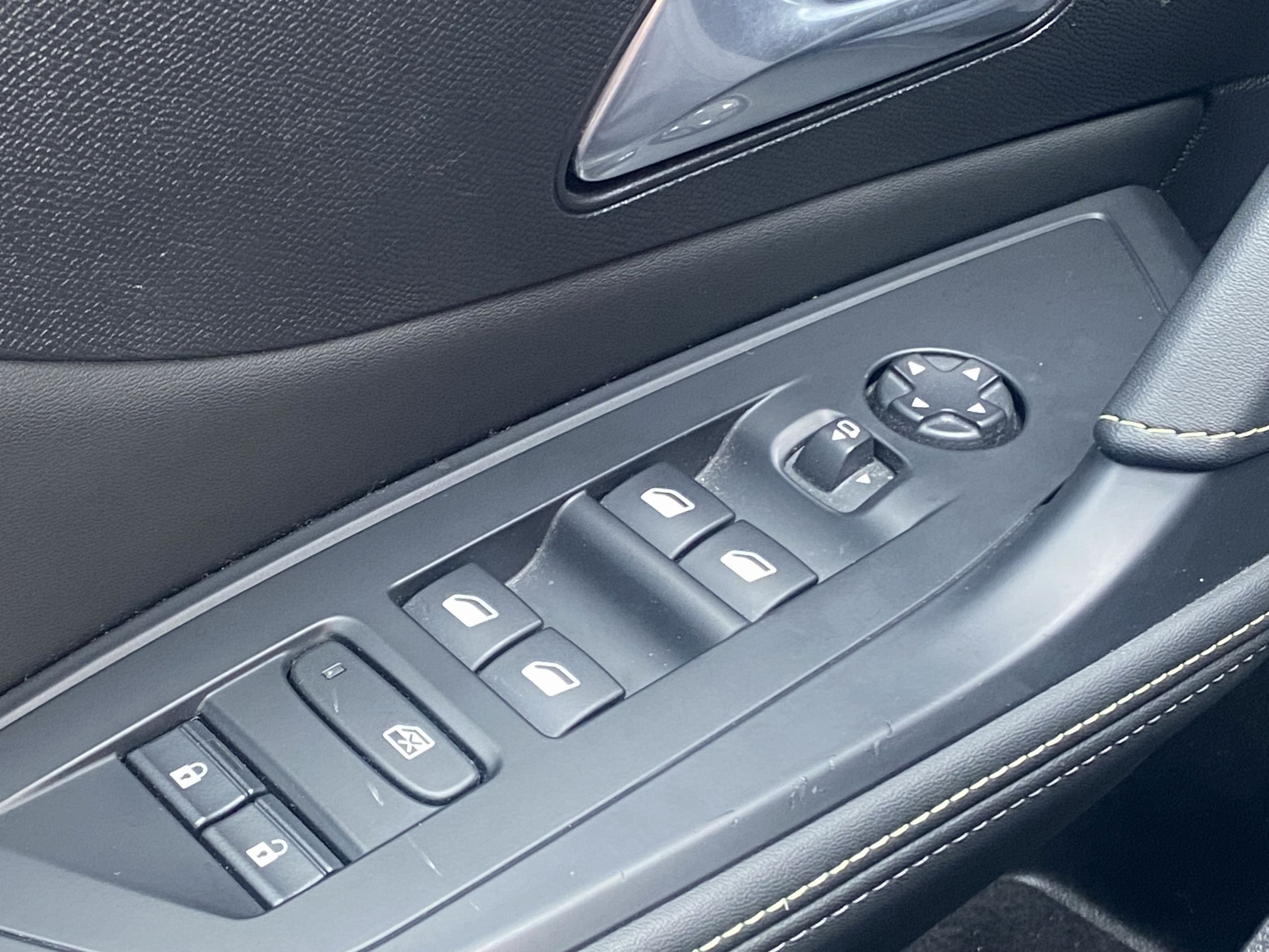 Peugeot 308  III PureTech 130 S&S EAT8 GT groupe Vergnon