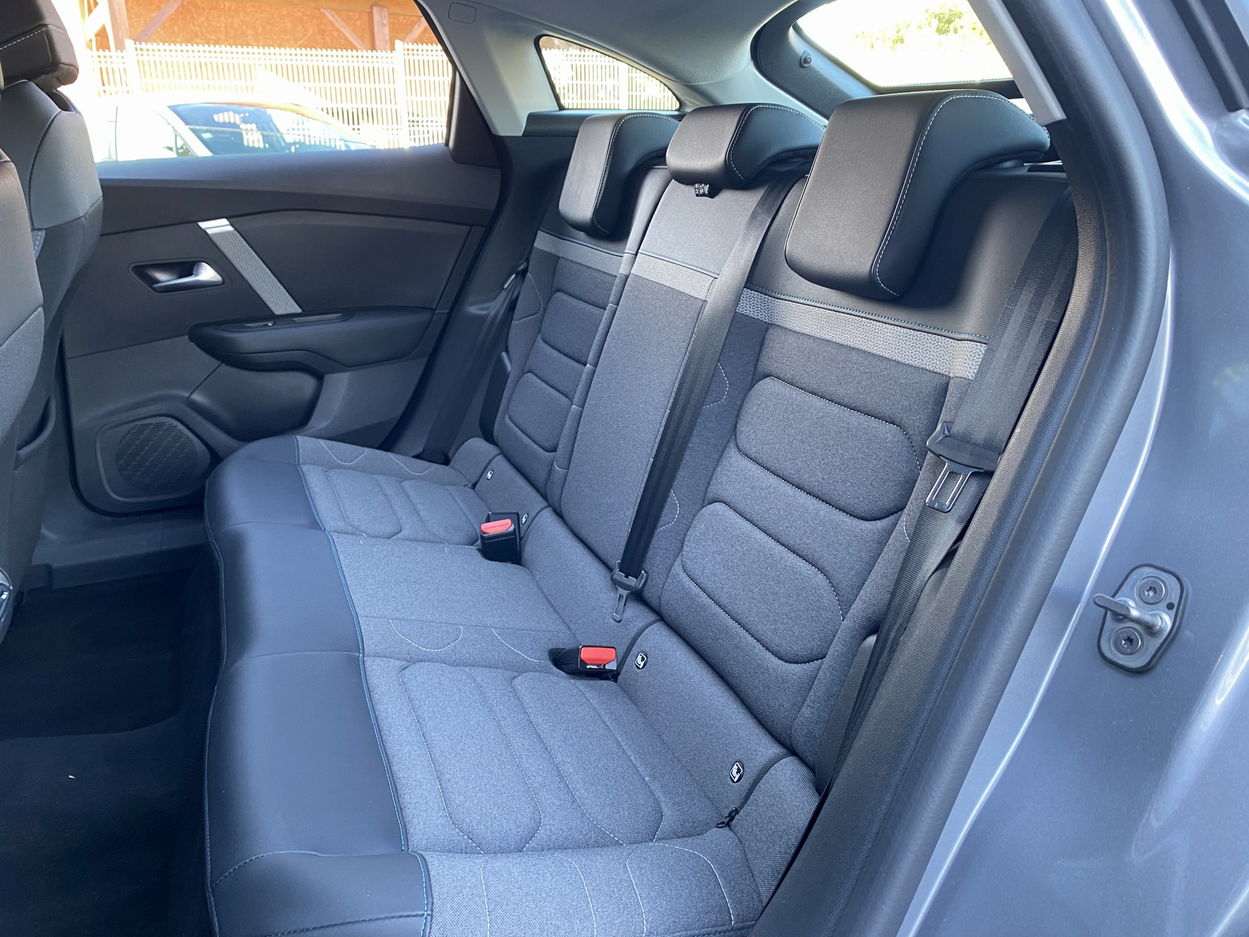 Citroën C4  III PureTech 130 EAT8 PLUS groupe Vergnon