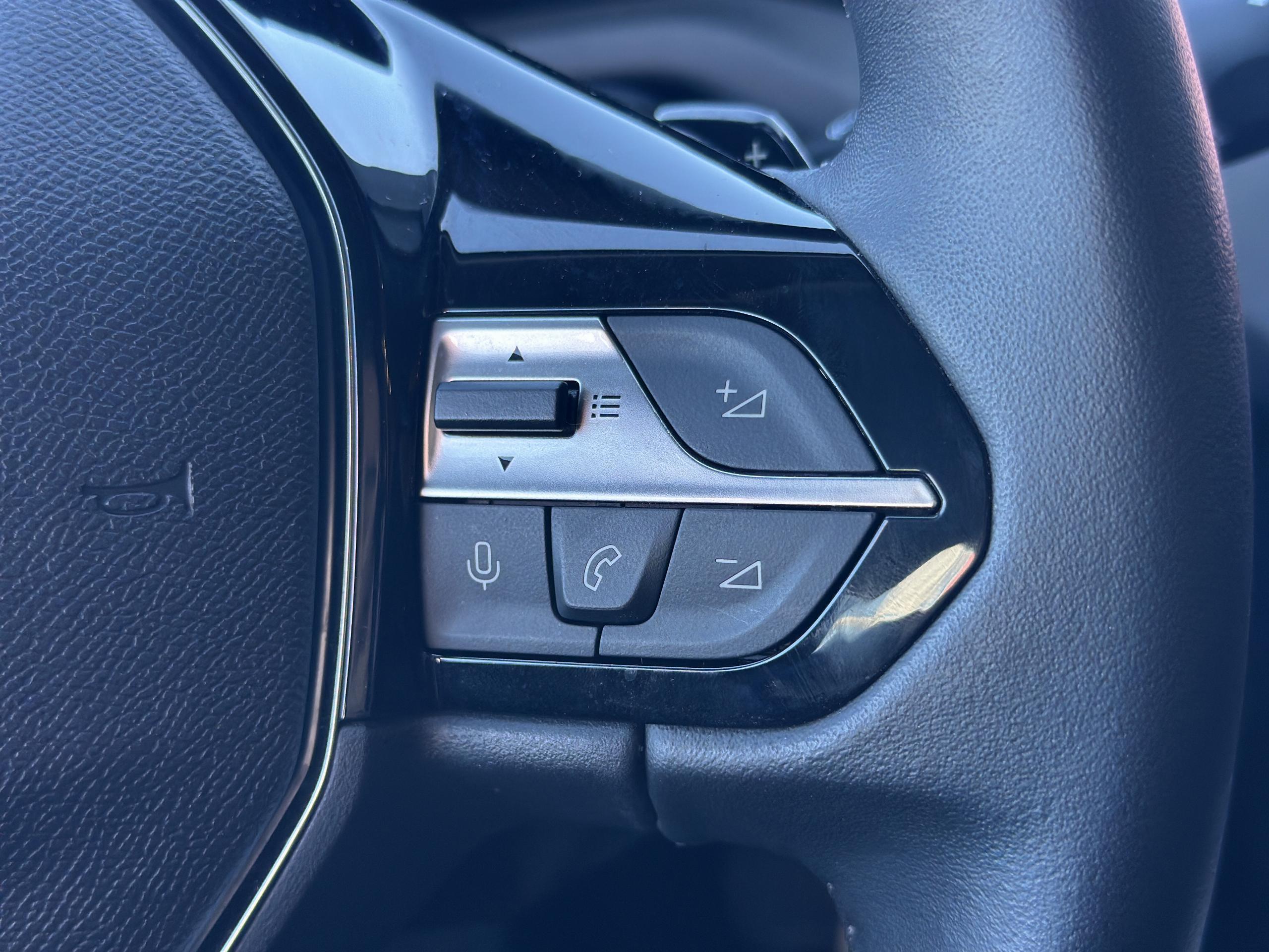 Peugeot 308 SW  III PureTech 130 S&S EAT8 ACTIVE PACK groupe Vergnon