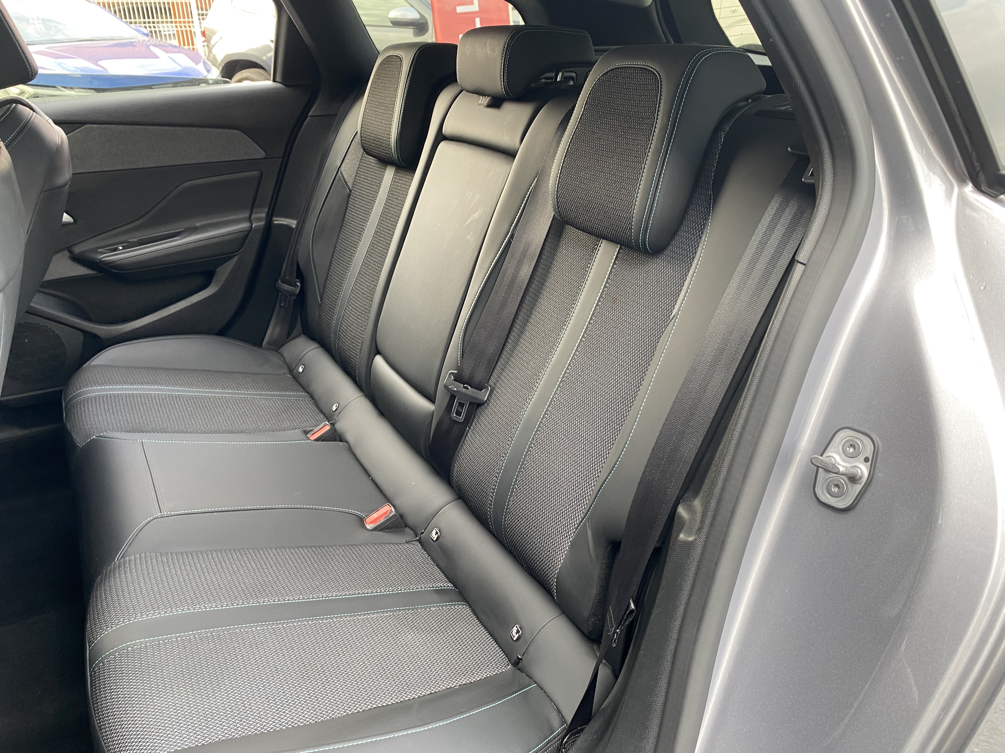 Peugeot 308 SW  III BlueHDi 130 EAT8 ALLURE PACK groupe Vergnon