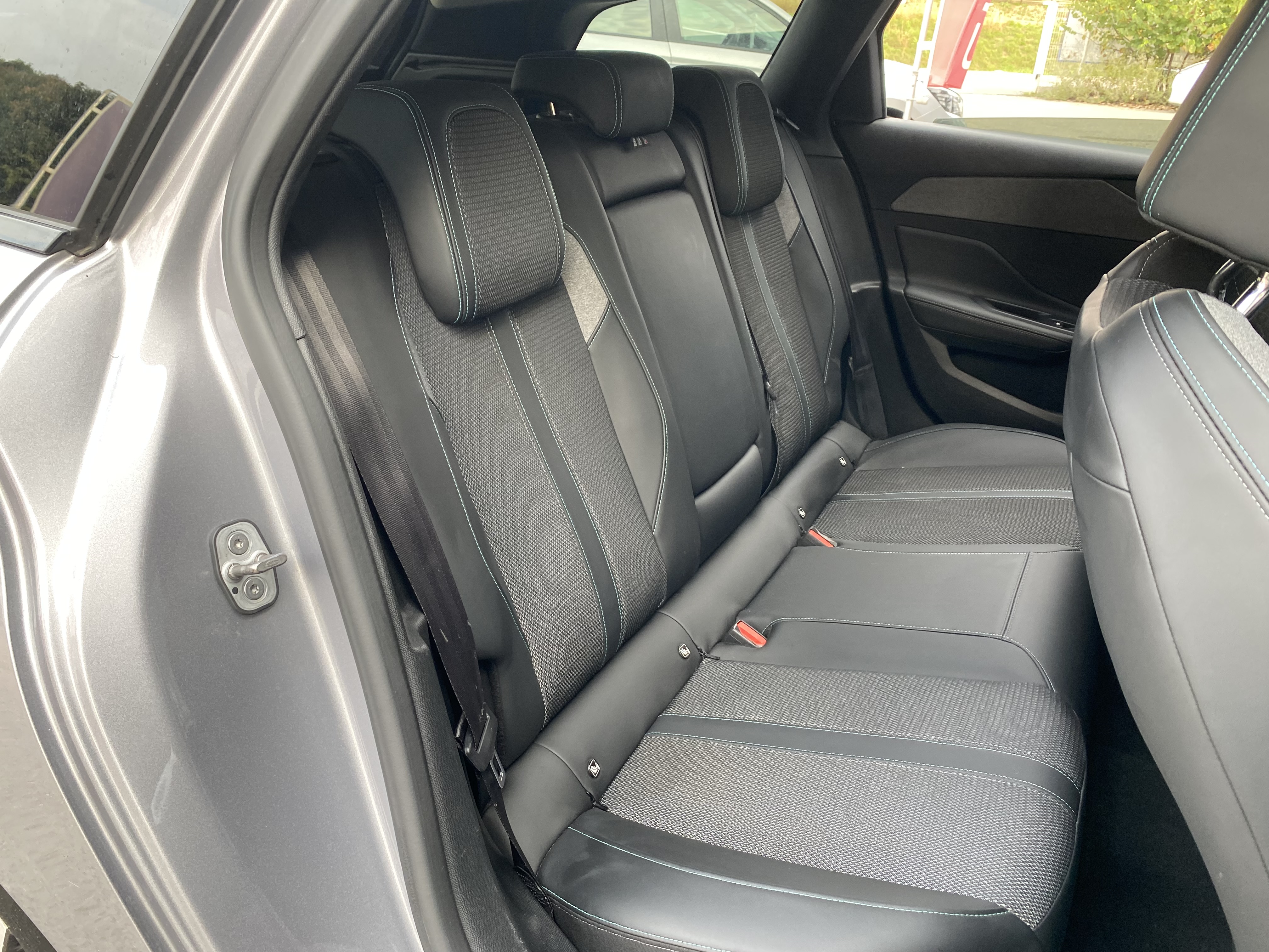 Peugeot 308 SW  III BlueHDi 130 EAT8 ALLURE PACK groupe Vergnon