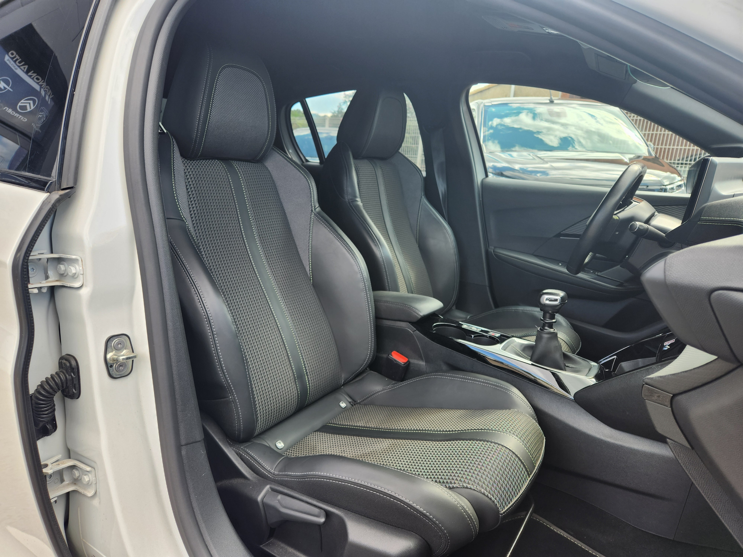 Peugeot 208  II BLUEHDI 100 S&S GT groupe Vergnon