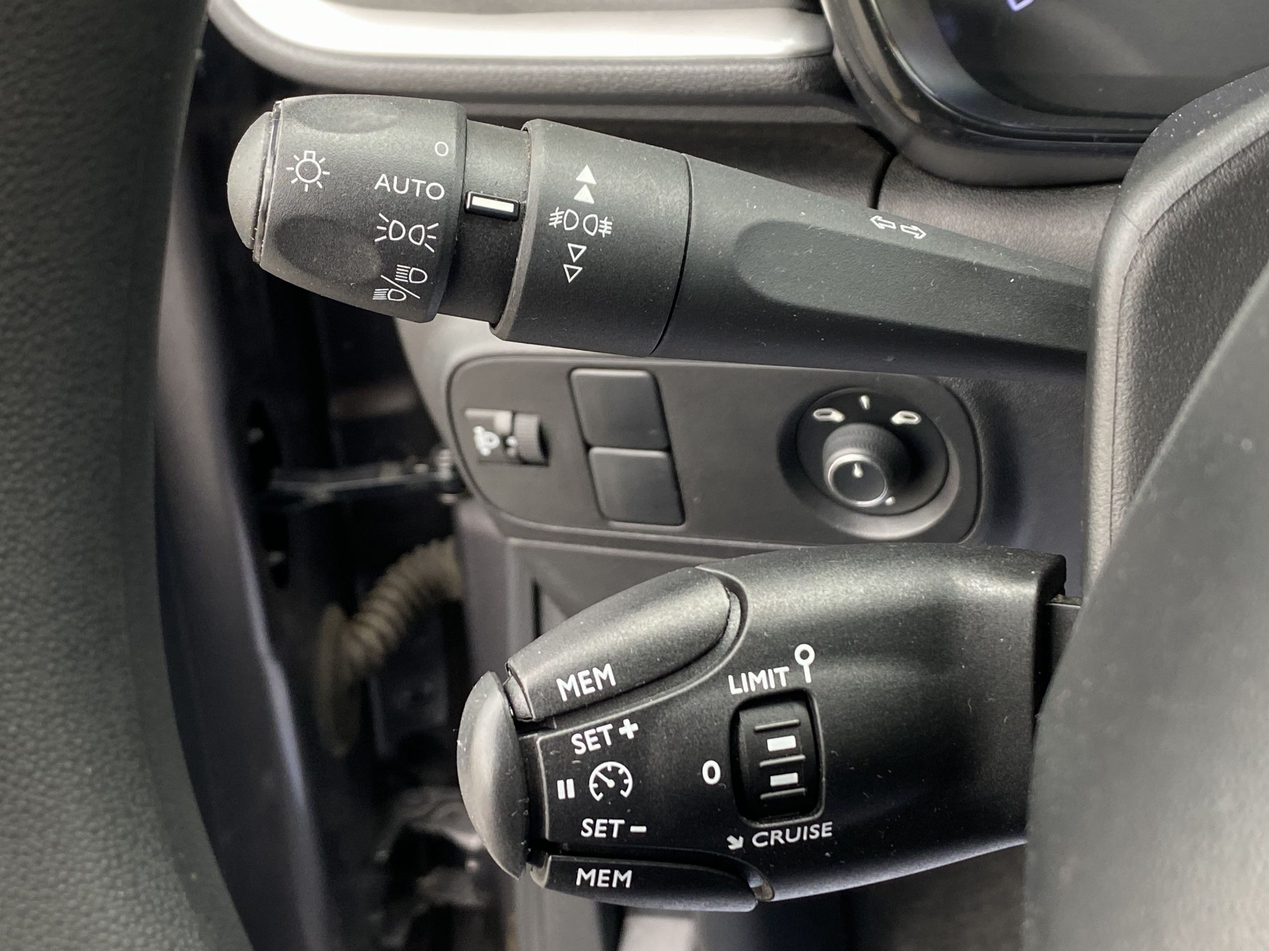 Citroën C3  III PureTech 110 S&S BVM6 Shine groupe Vergnon