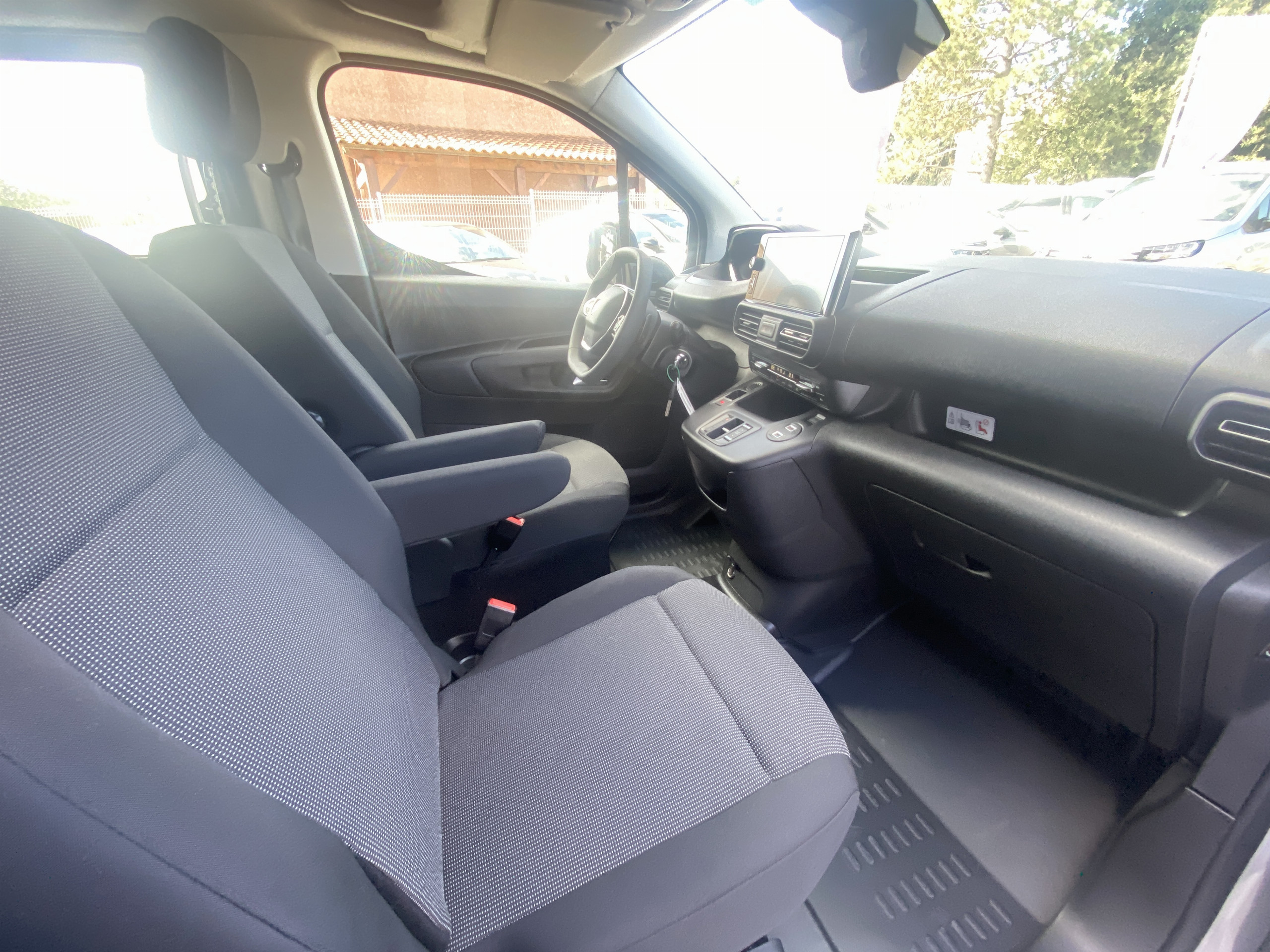 Peugeot Partner  III Taille XL BDi 130 S&S EAT8 Cab App groupe Vergnon