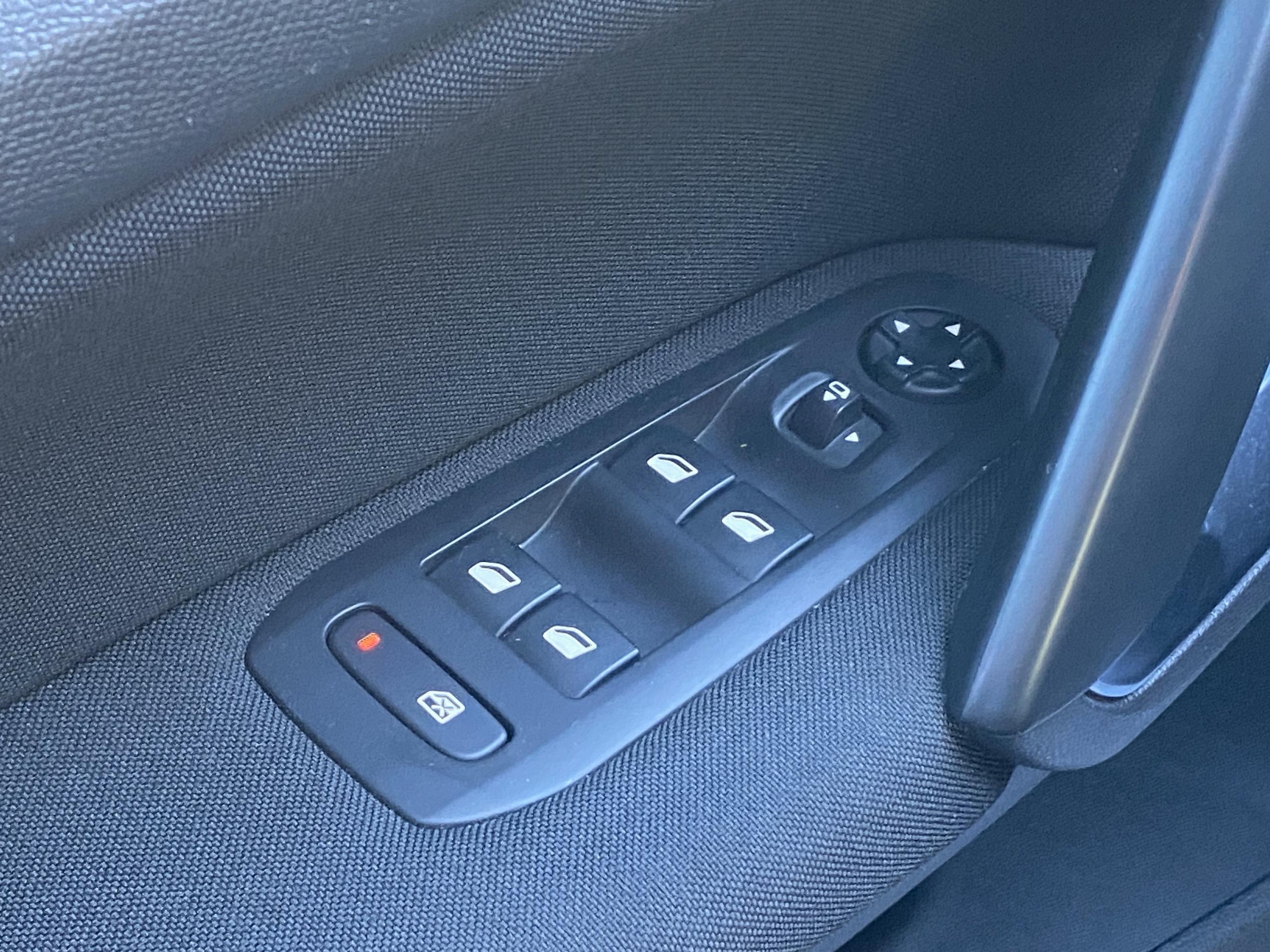 Peugeot 308 SW  II BlueHDi 130 EAT8 S&S ACTIVE BUSINESS groupe Vergnon