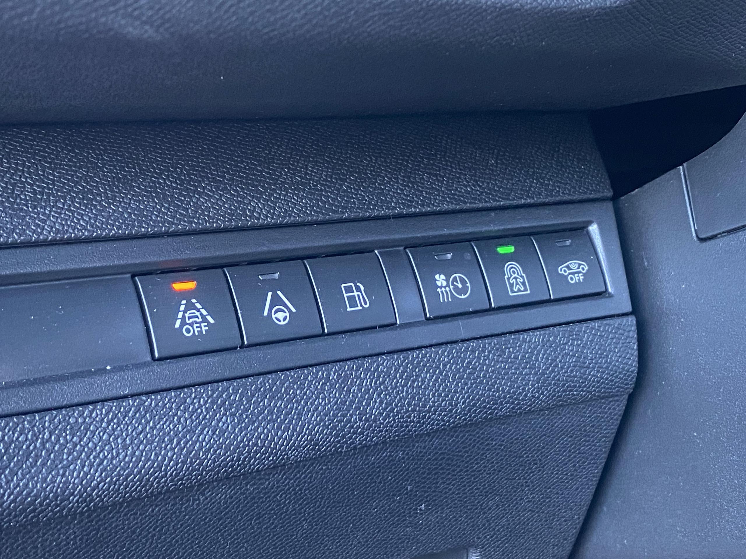 Peugeot 3008  II 1.6 HYBRID4 300 E-EAT8 GT groupe Vergnon