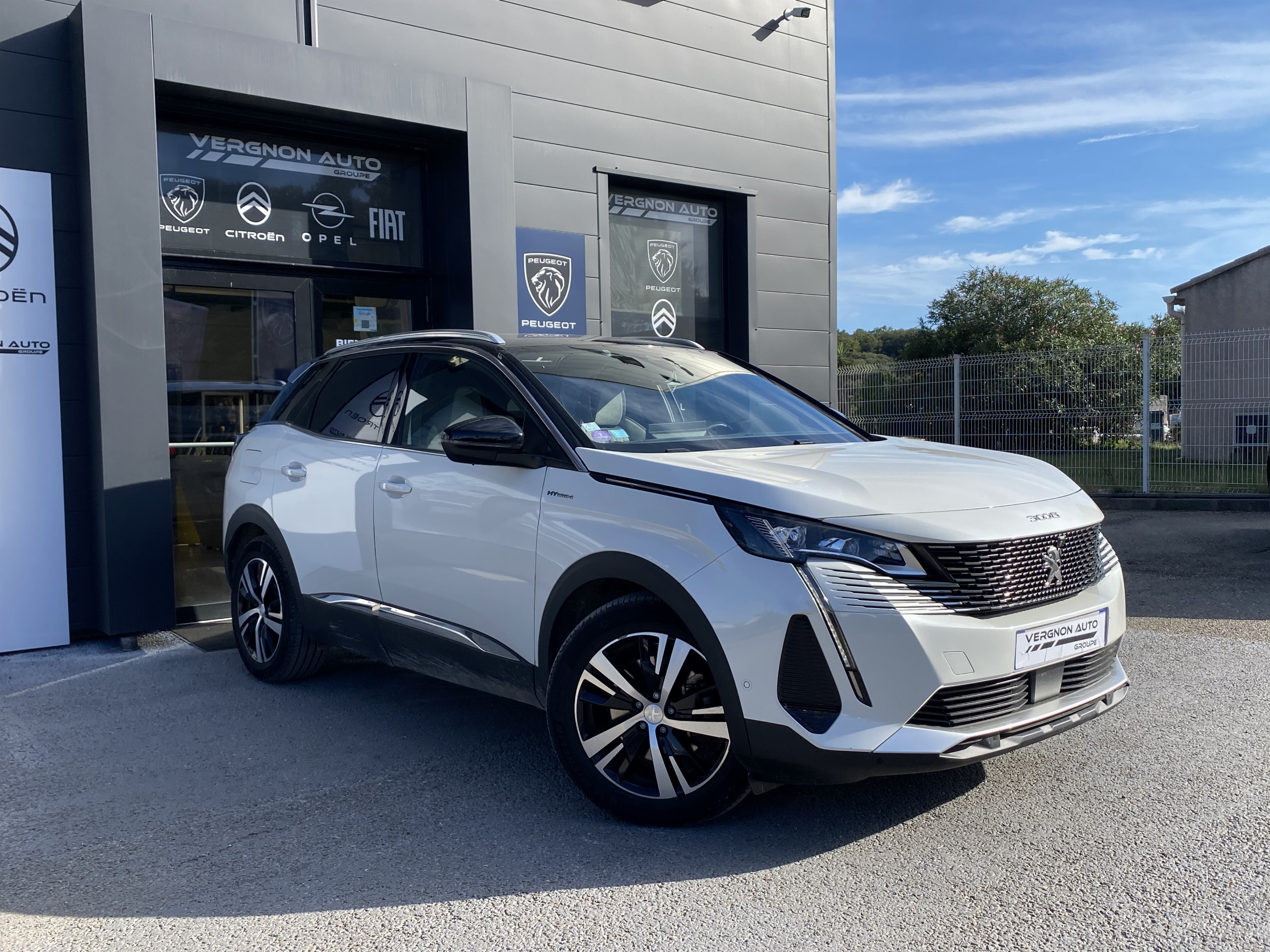 Peugeot 3008  II 1.6 HYBRID4 300 E-EAT8 GT groupe Vergnon