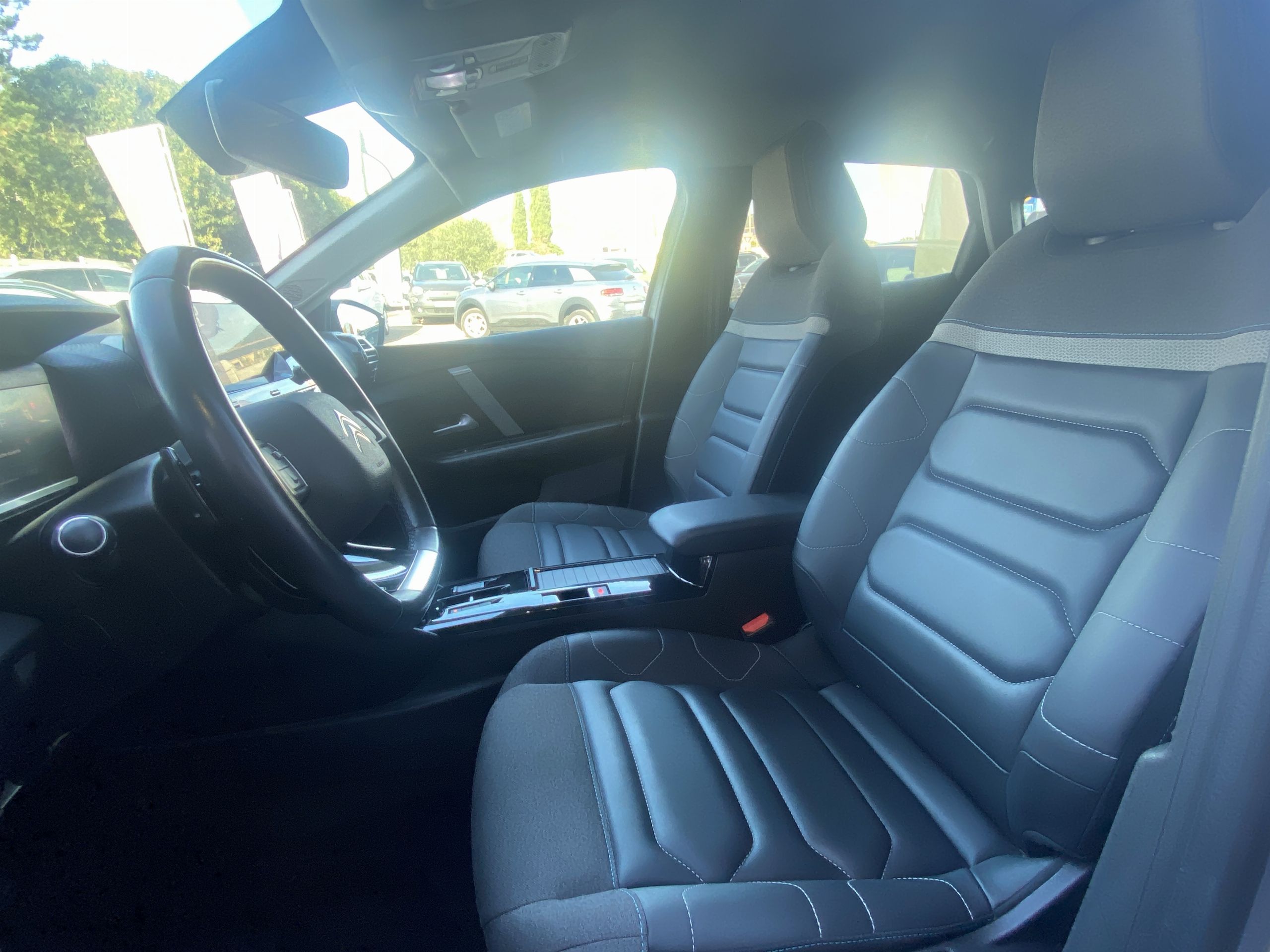 Citroën C4  III BlueHDi 130 S&S EAT8 Shine groupe Vergnon