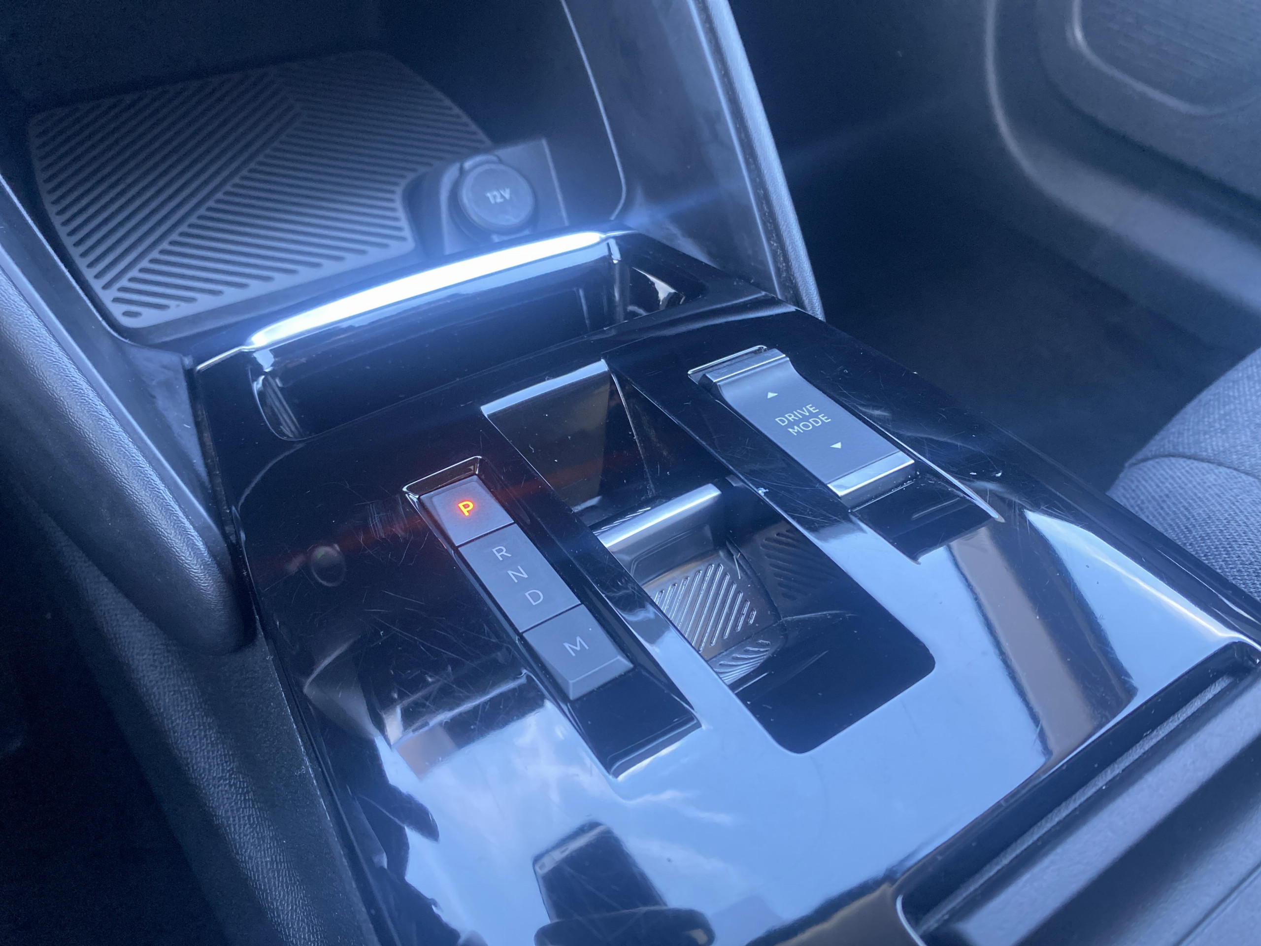 Citroën C4  III BlueHDi 130 S&S EAT8 Shine groupe Vergnon