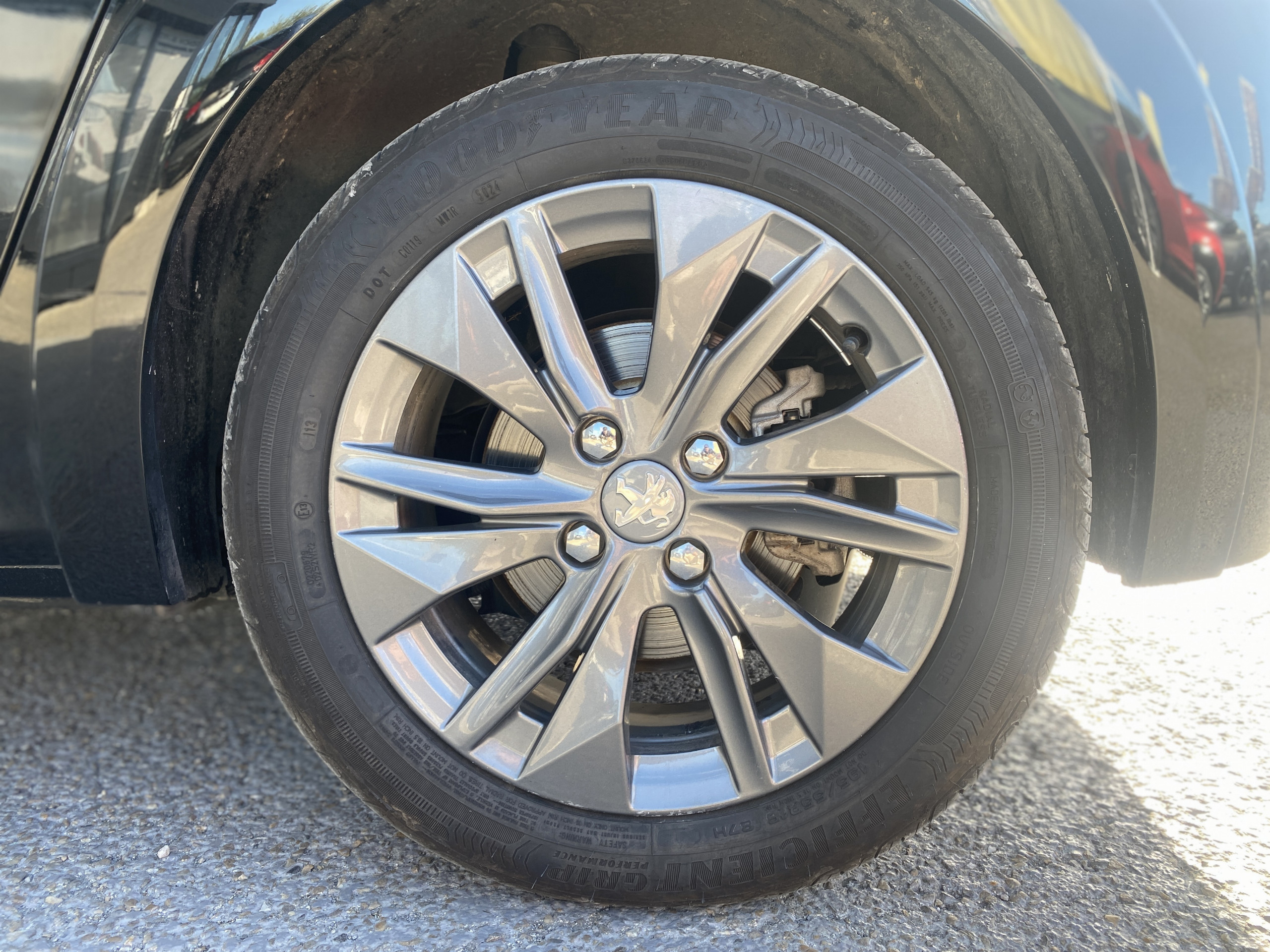 Peugeot e-208  II Electrique Style groupe Vergnon