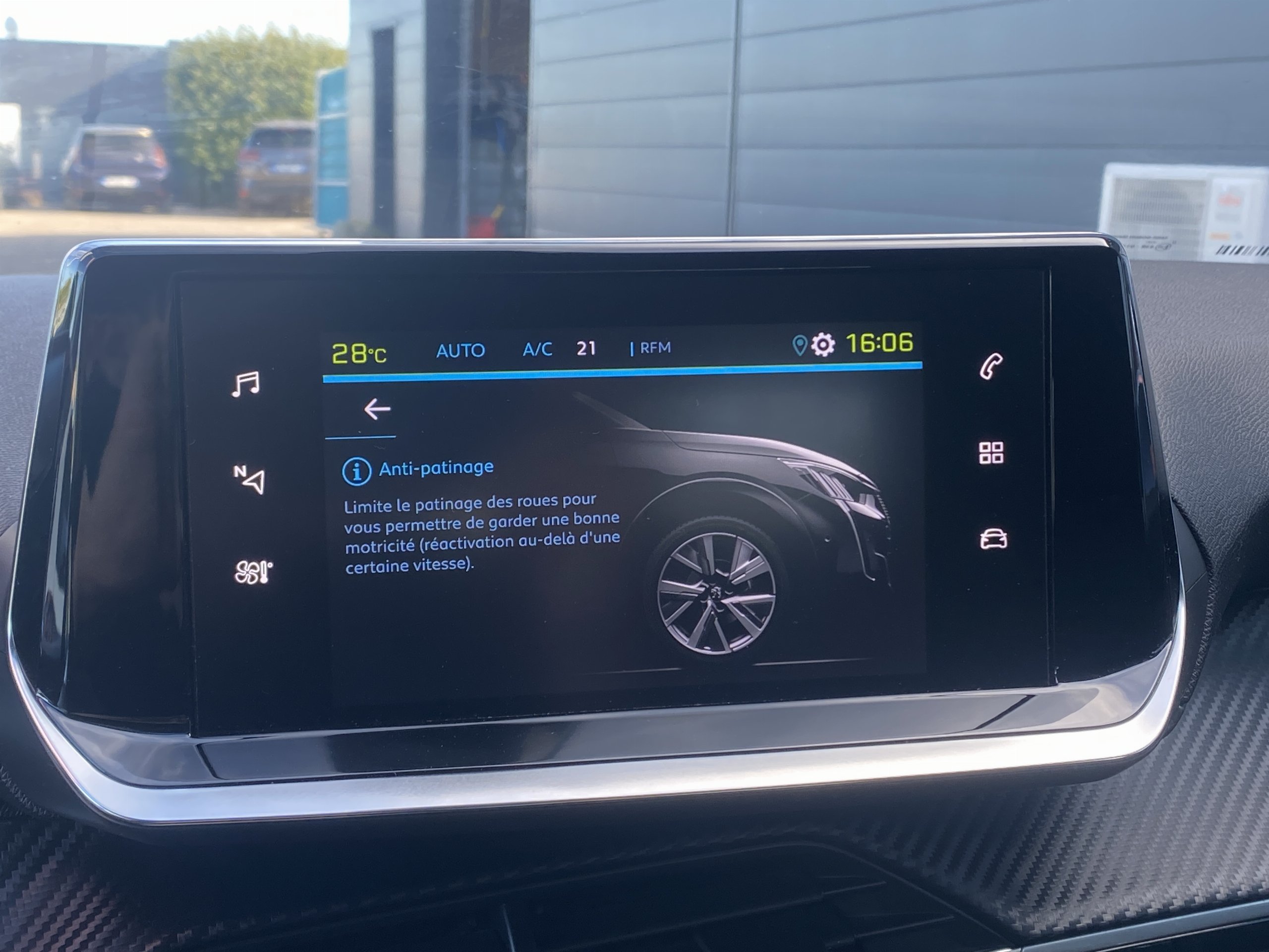 Peugeot e-208  II Electrique Style groupe Vergnon