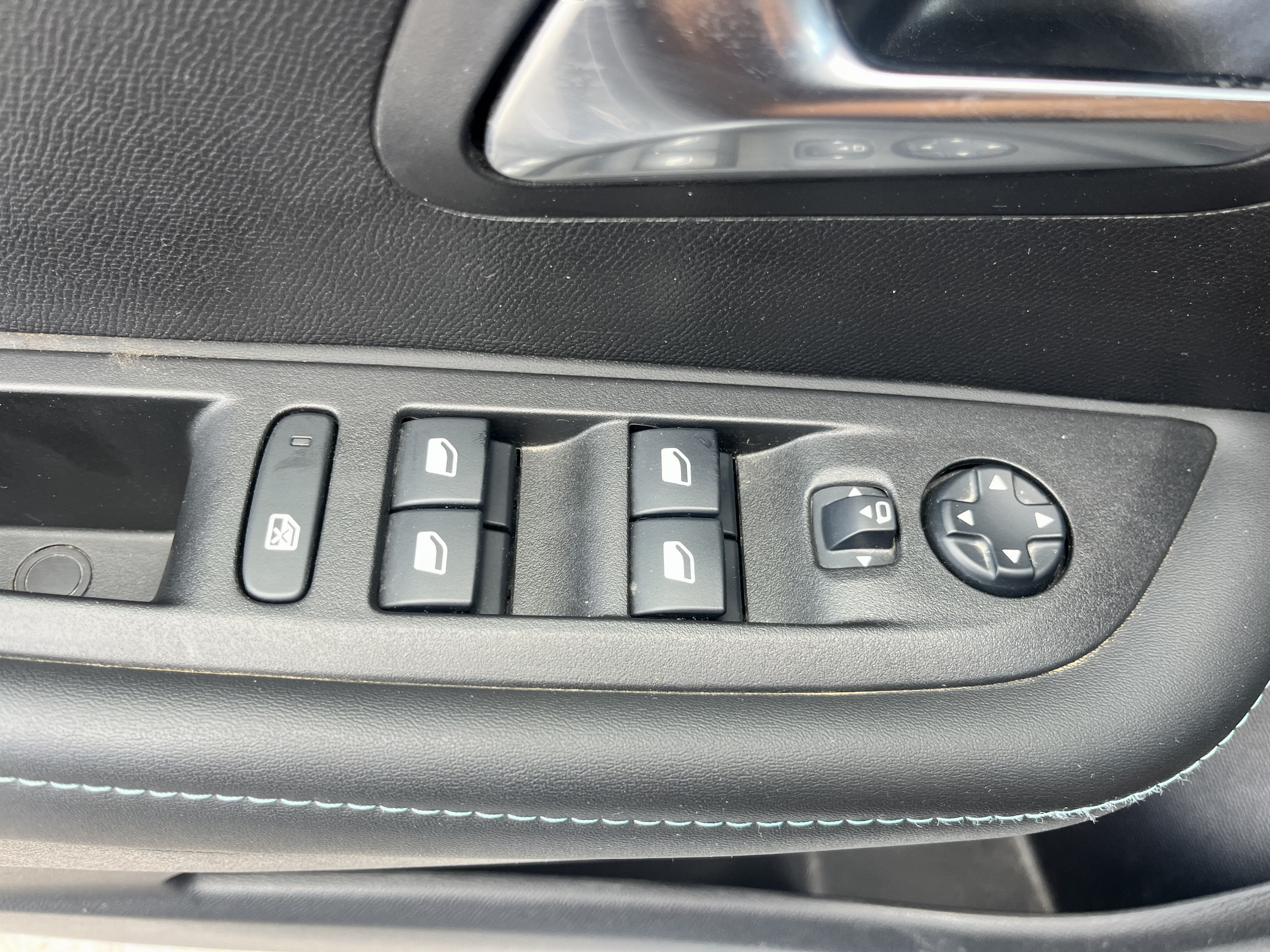 Peugeot e-208  II Electrique Allure groupe Vergnon