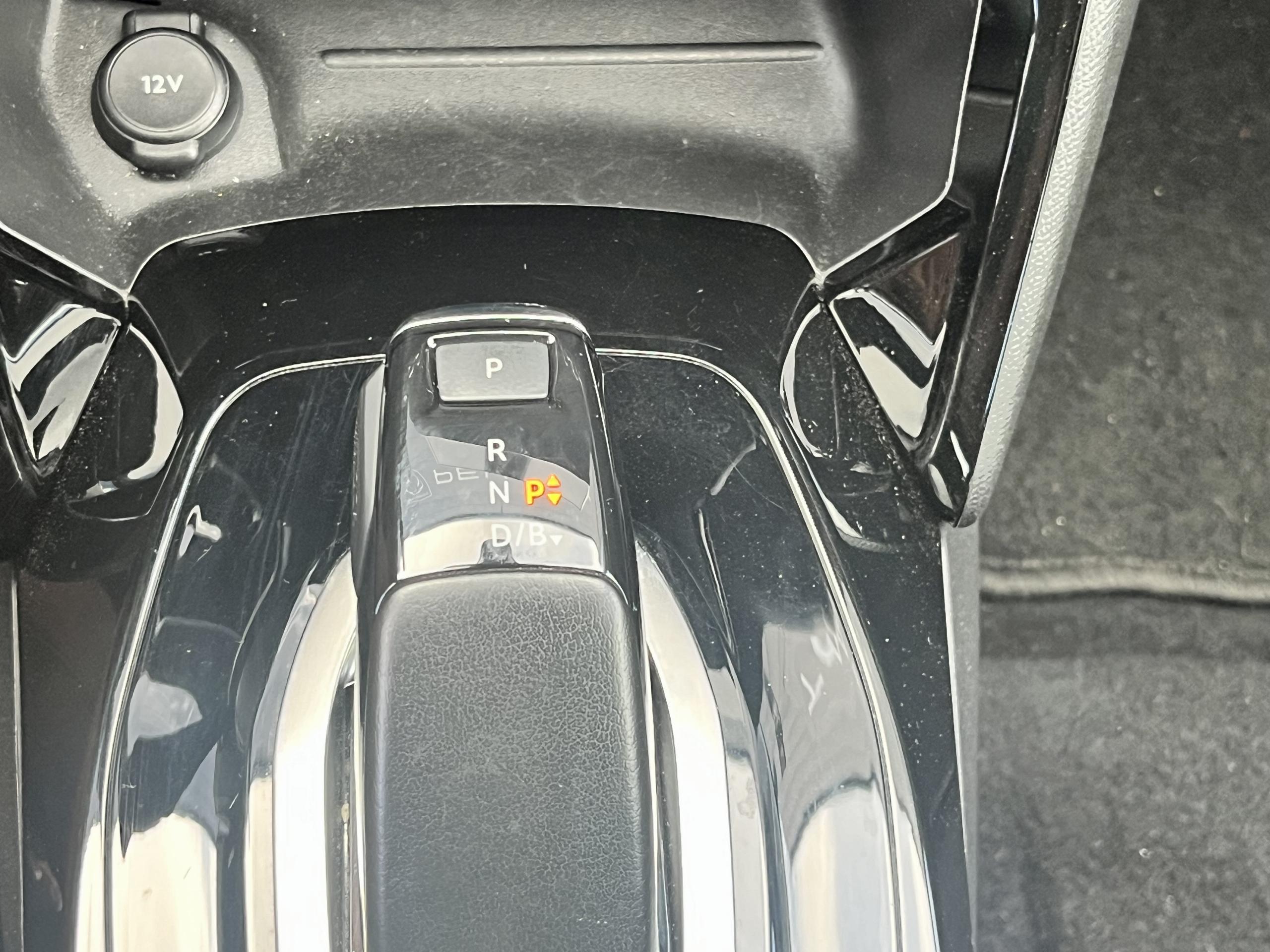 Peugeot e-208  II Electrique Allure groupe Vergnon