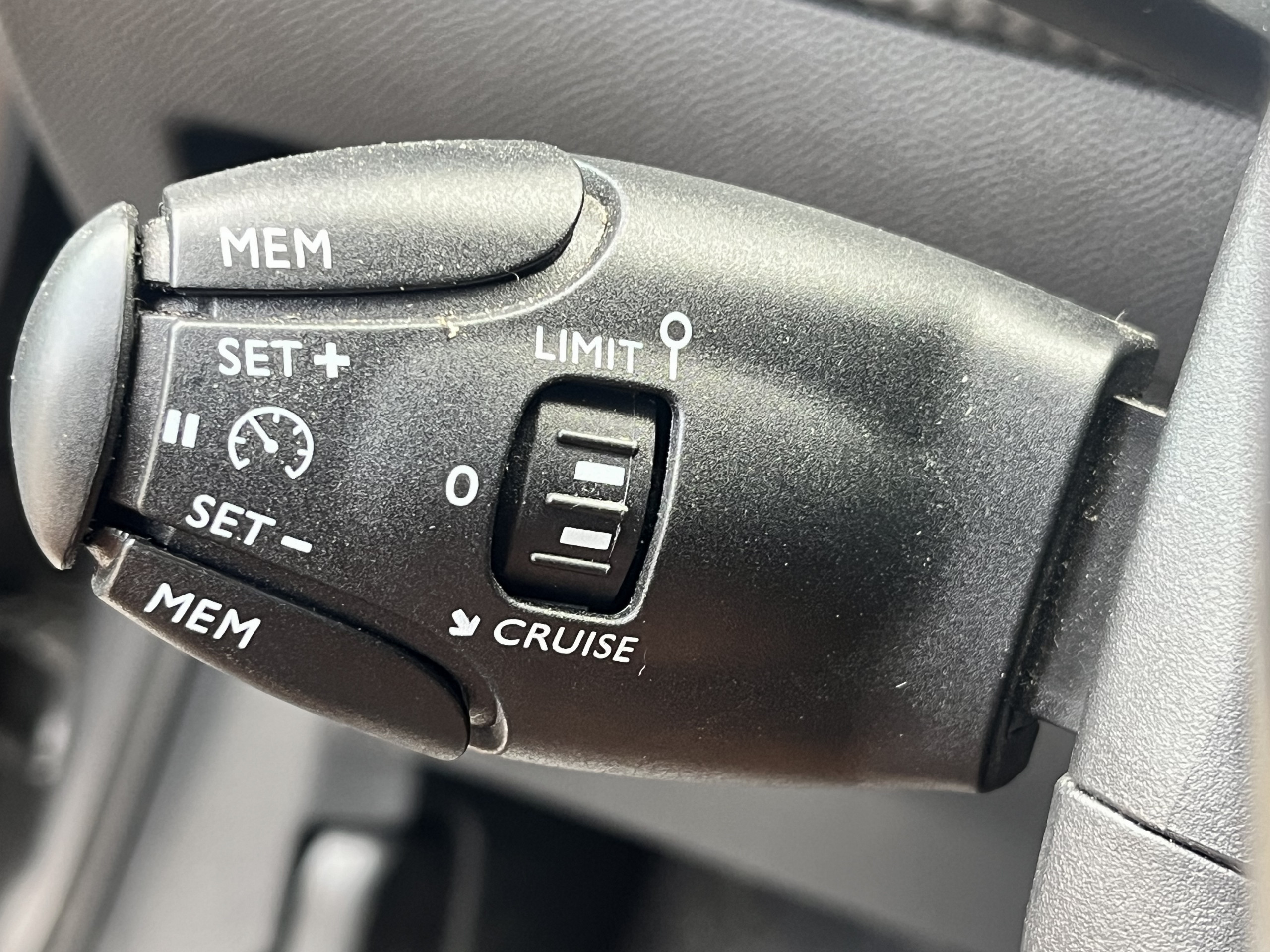 Peugeot e-208  II Electrique Allure groupe Vergnon