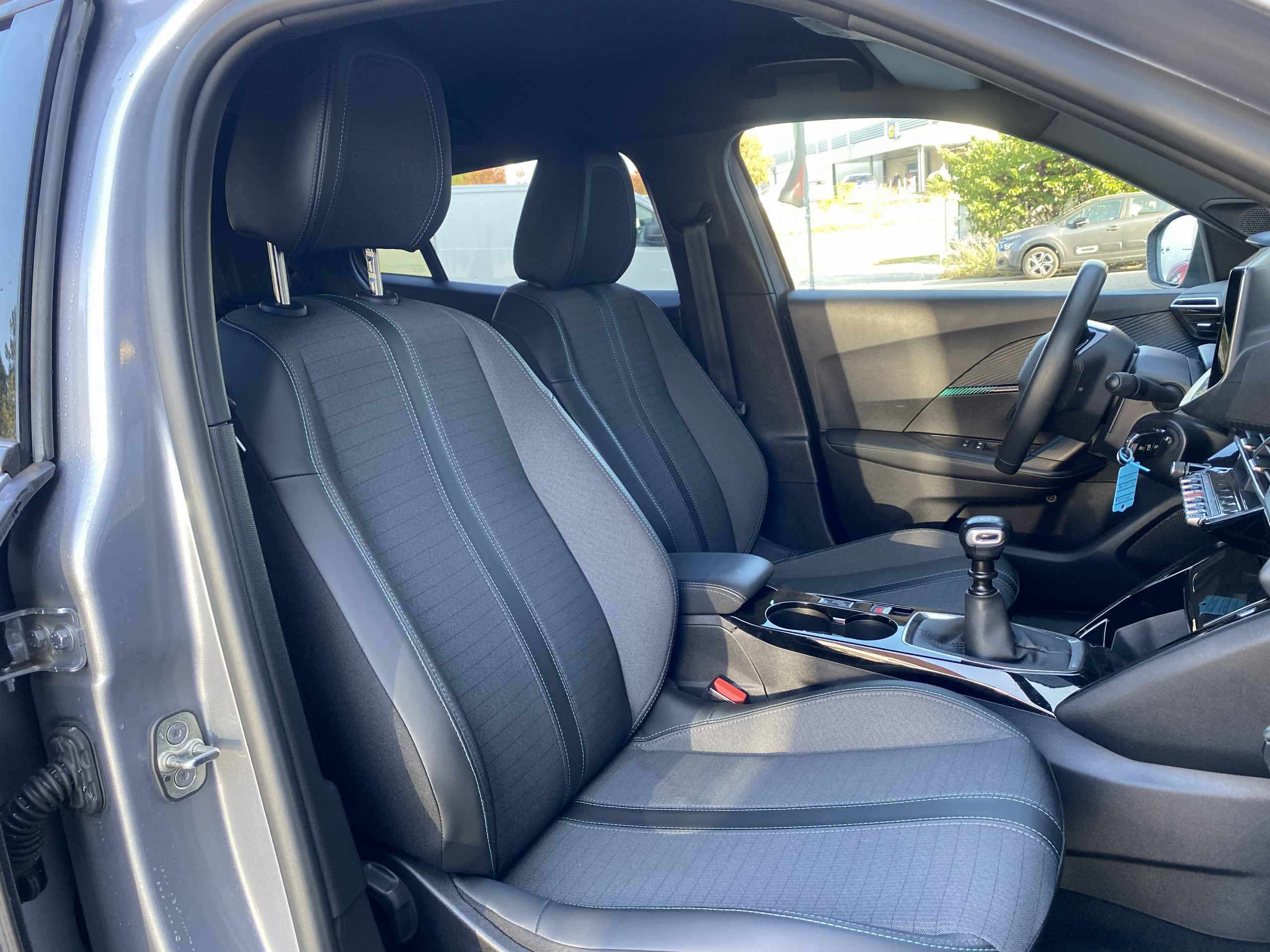 Peugeot 2008  II PureTech 130 S&S ALLURE groupe Vergnon