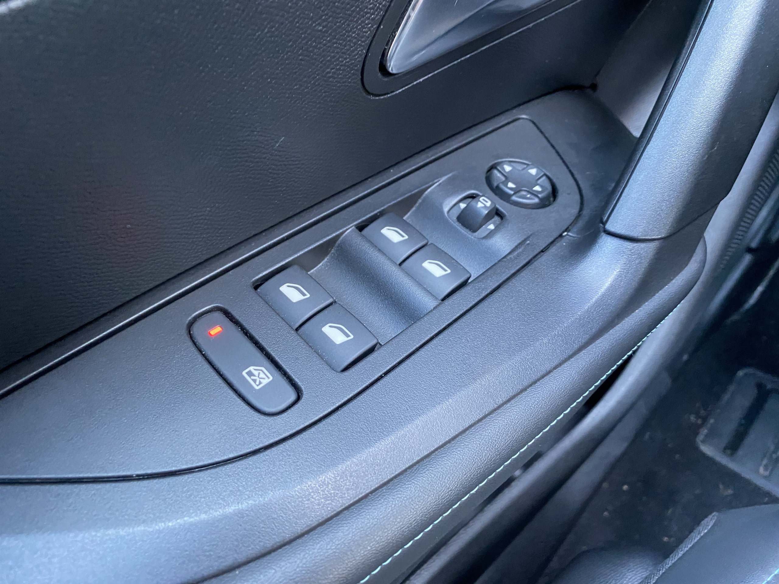 Peugeot 2008  II PureTech 130 S&S ALLURE groupe Vergnon