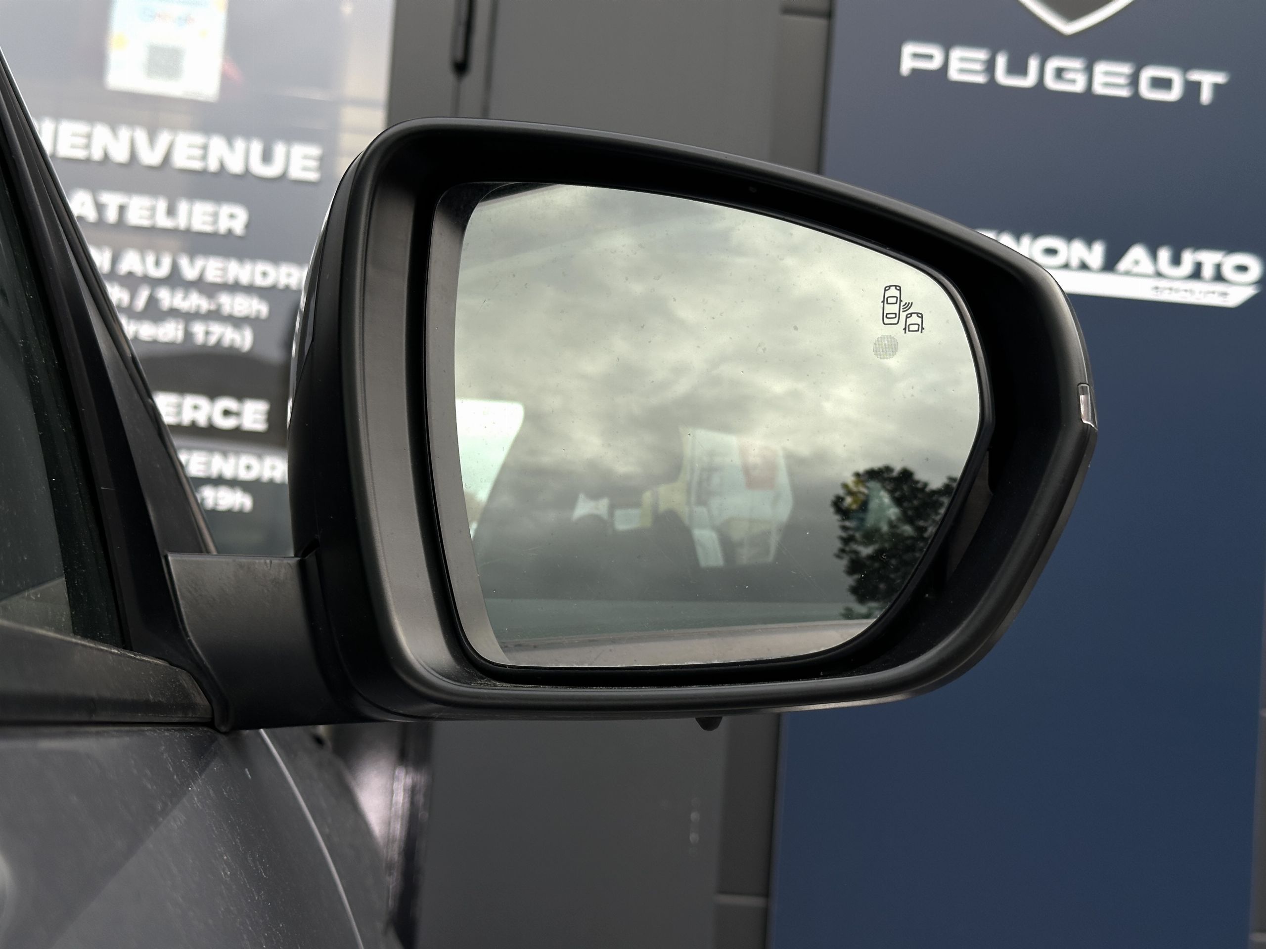 Peugeot 3008  II BlueHDi 130 S&S EAT8 Allure Pack groupe Vergnon