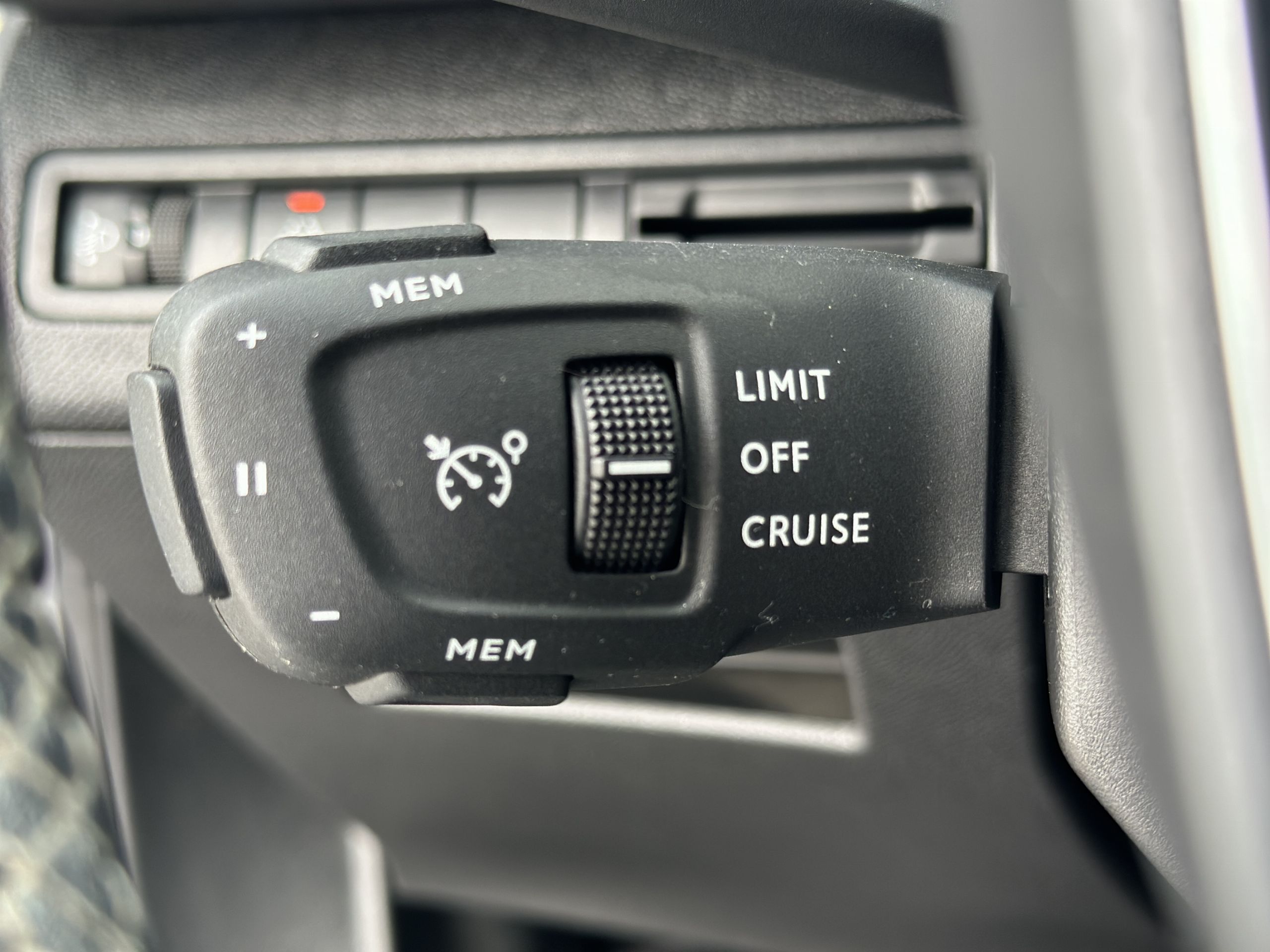 Peugeot 3008  II BlueHDi 130 S&S EAT8 Allure Pack groupe Vergnon