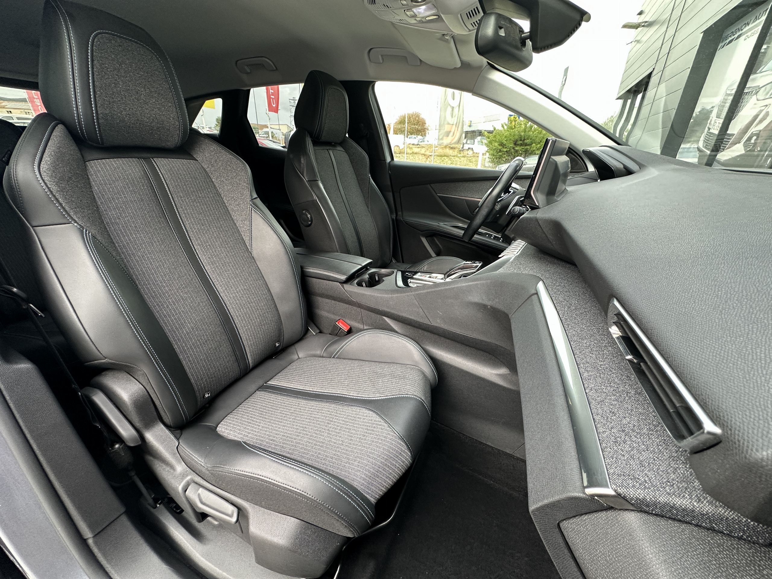 Peugeot 3008  II BlueHDi 130 S&S EAT8 Allure Pack groupe Vergnon