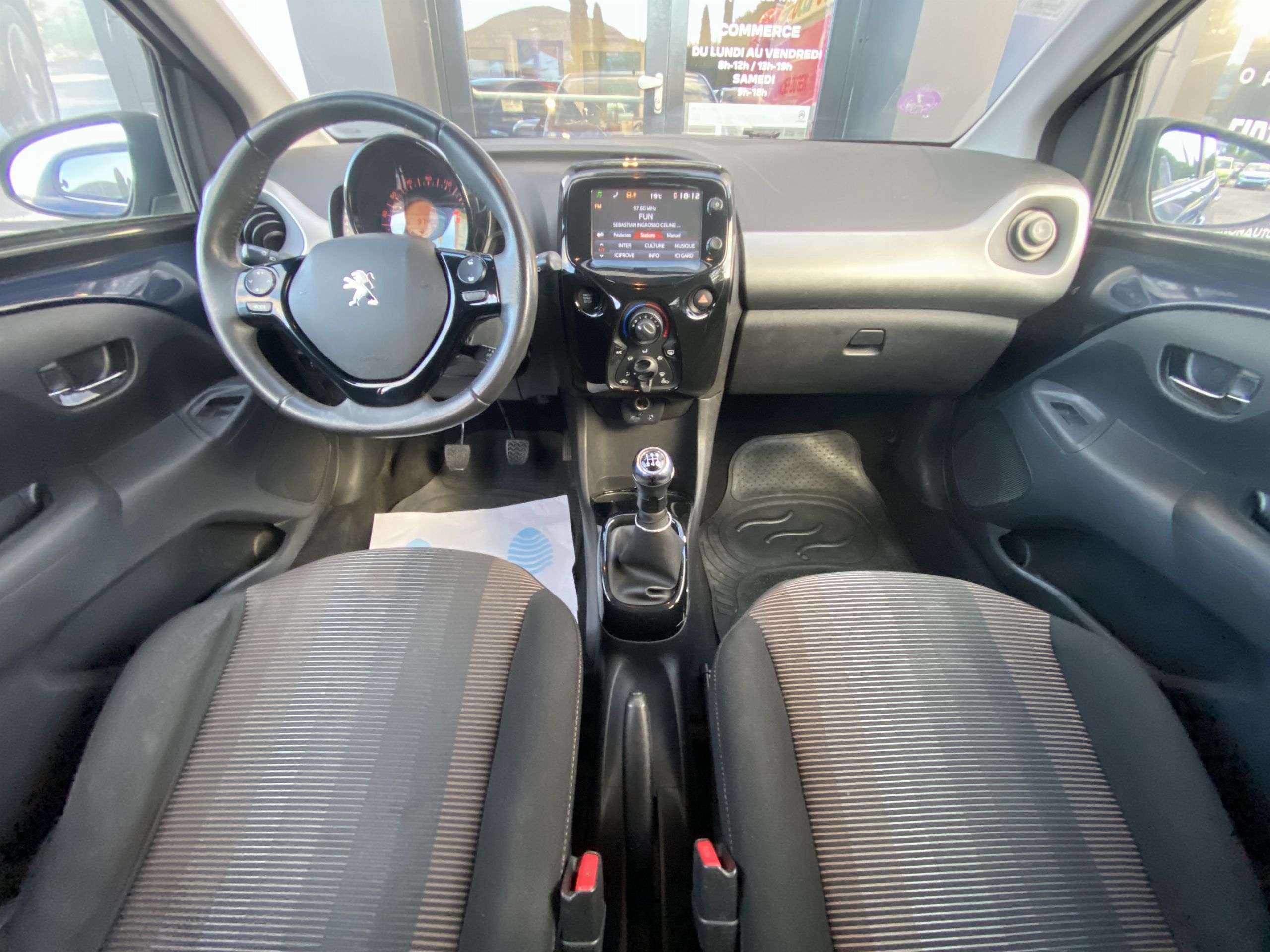 Peugeot 108 1.2 PureTech 82 Allure Top! groupe Vergnon