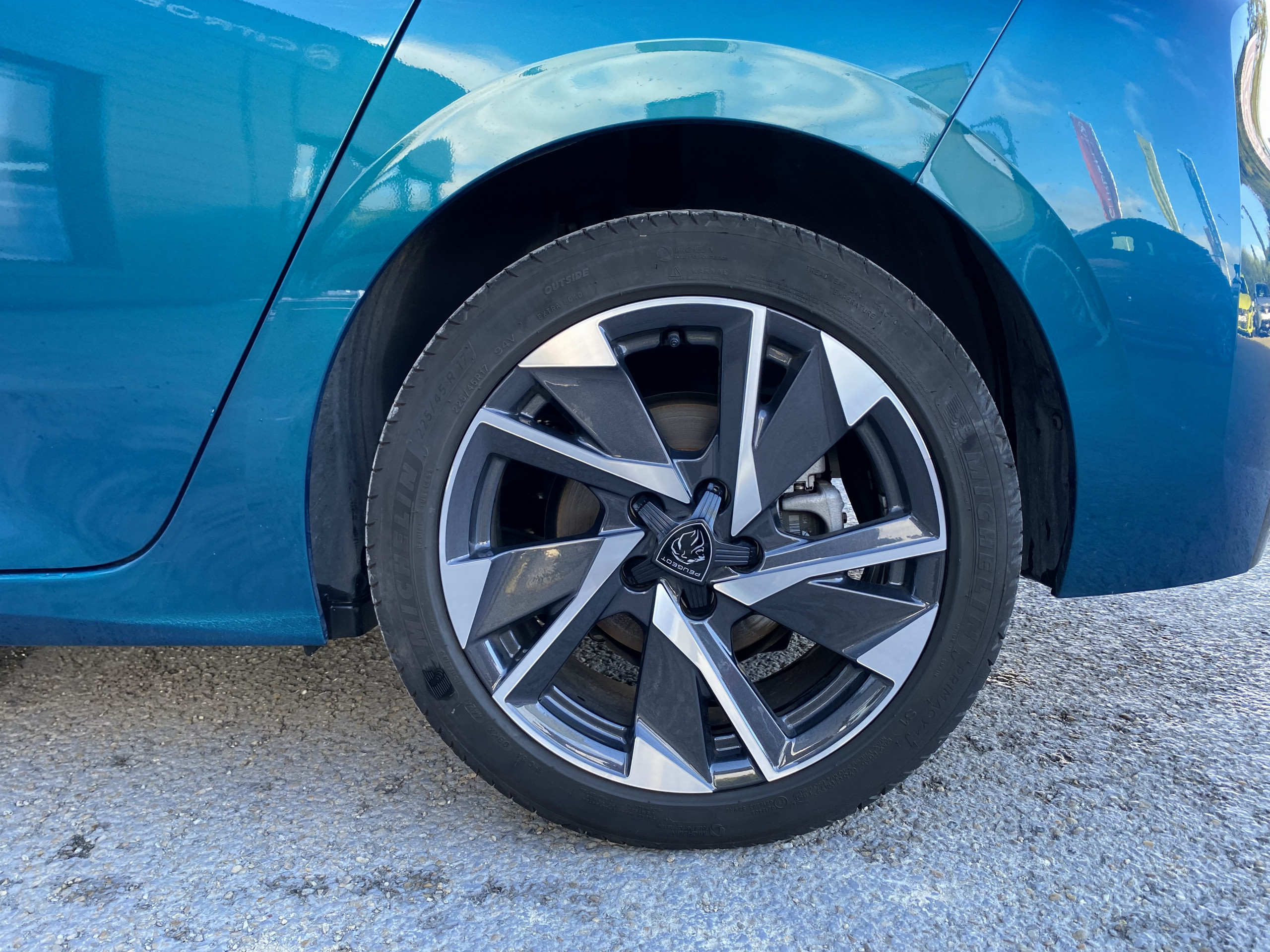 Peugeot 308  III BlueHDi 130 AUTO8 ALLURE groupe Vergnon