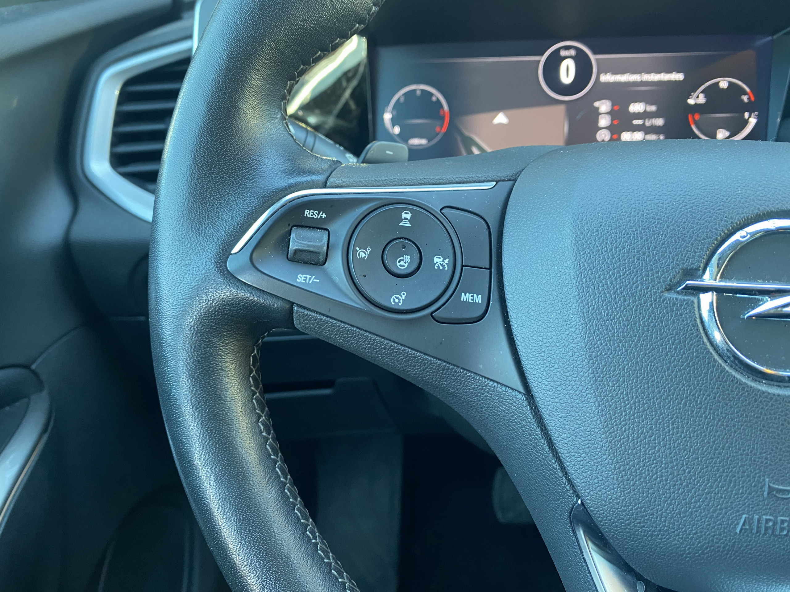 Opel Grandland 1.5 Diesel 130ch Auto ULTIMATE groupe Vergnon