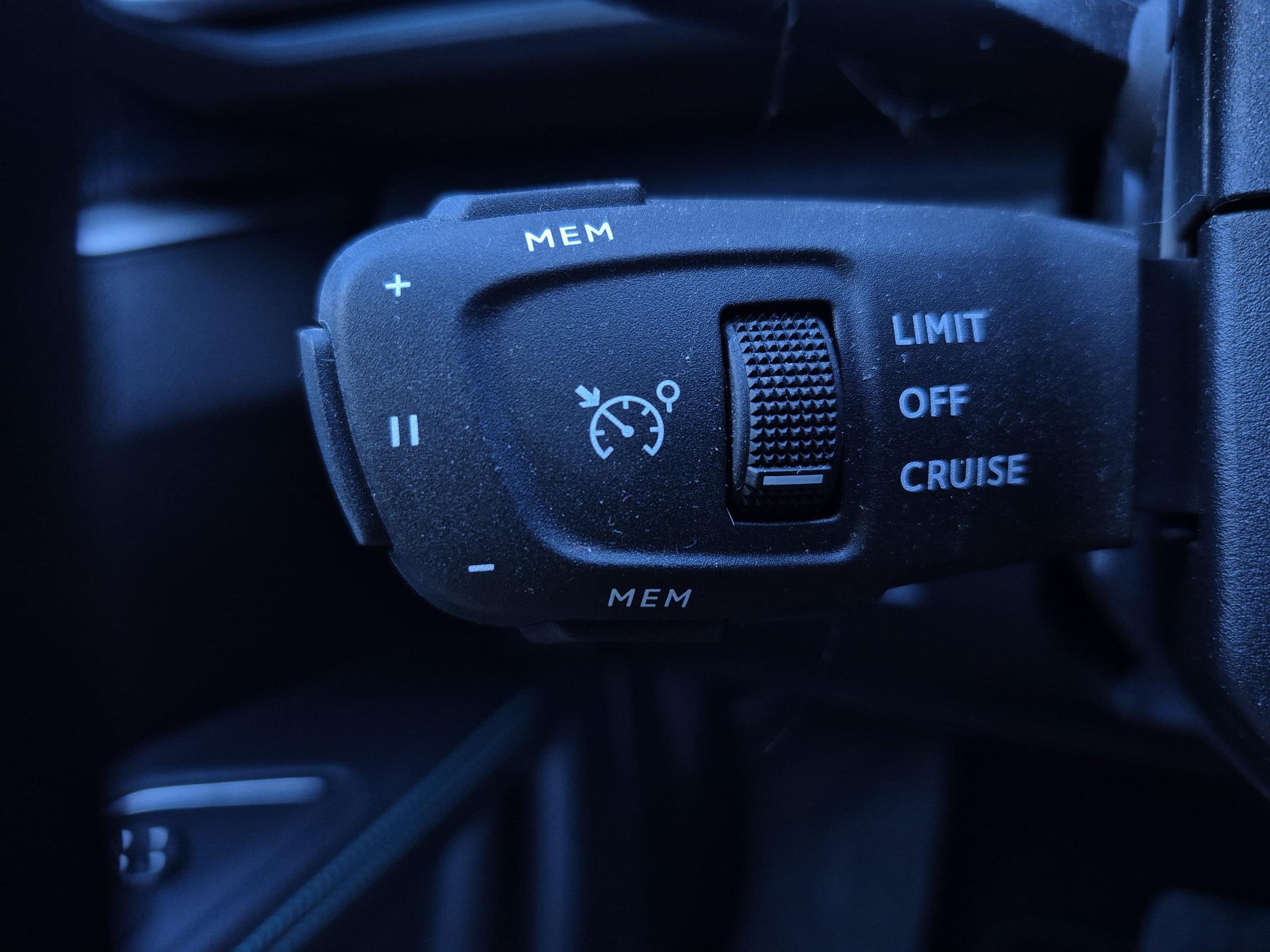 Peugeot 5008  II PureTech 130 S&S EAT8 Allure Pack groupe Vergnon