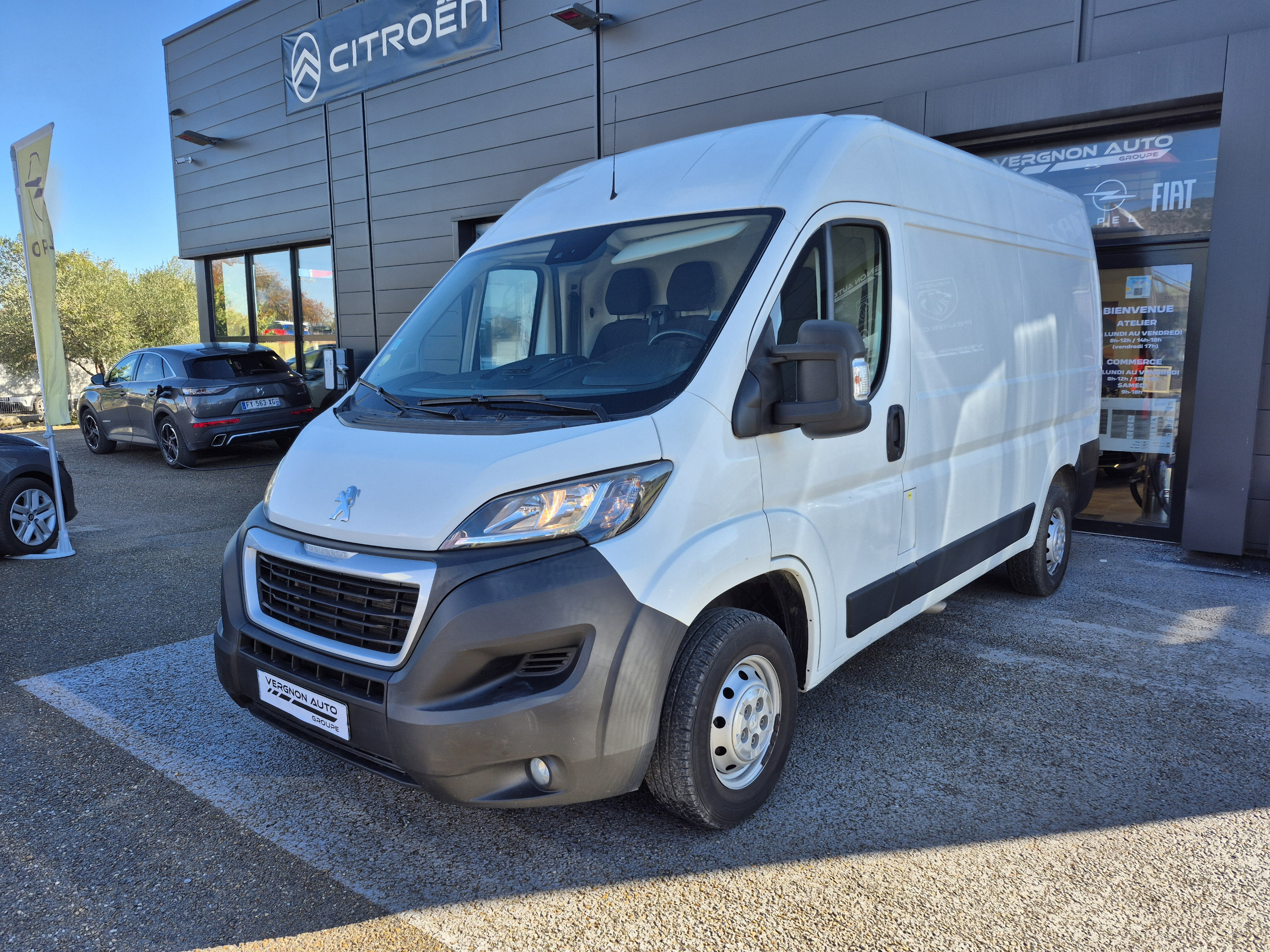 Peugeot Boxer  II BlueHDi 140 S&S ASPHALT 333 L2H2 groupe Vergnon