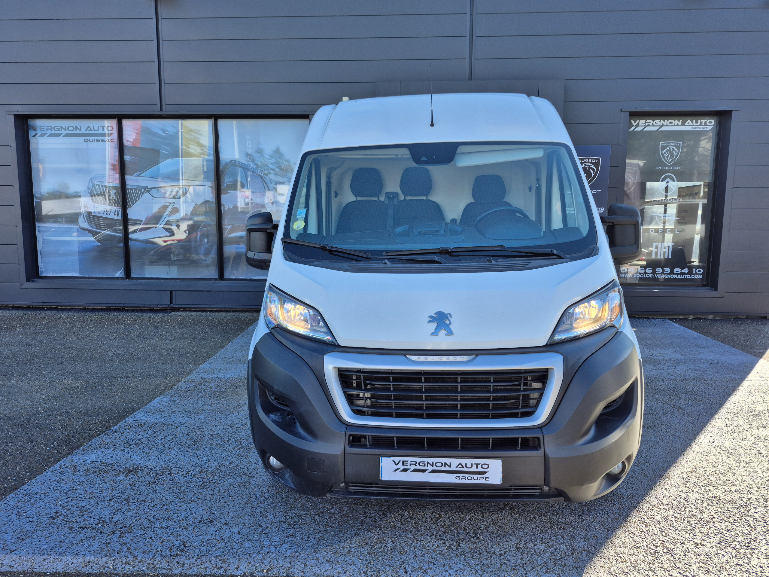 Peugeot Boxer  II BlueHDi 140 S&S ASPHALT 333 L2H2 groupe Vergnon