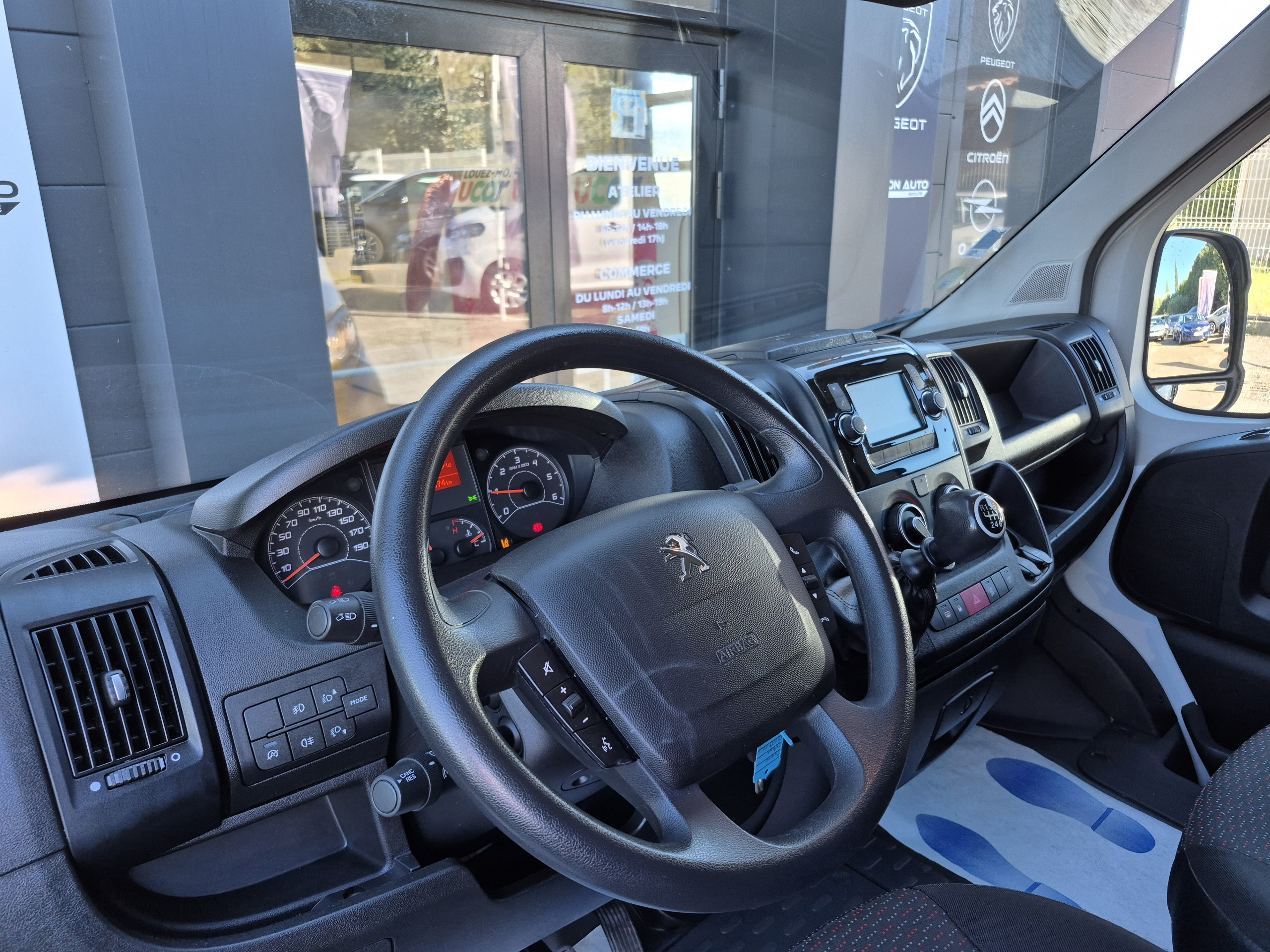 Peugeot Boxer  II BlueHDi 140 S&S ASPHALT 333 L2H2 groupe Vergnon