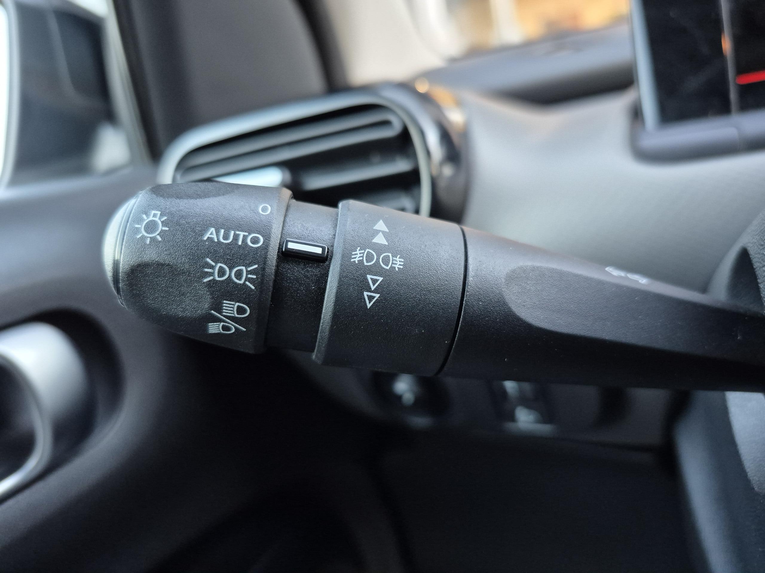 Citroën C4 Cactus PureTech 110 S&S EAT6 Feel Business groupe Vergnon