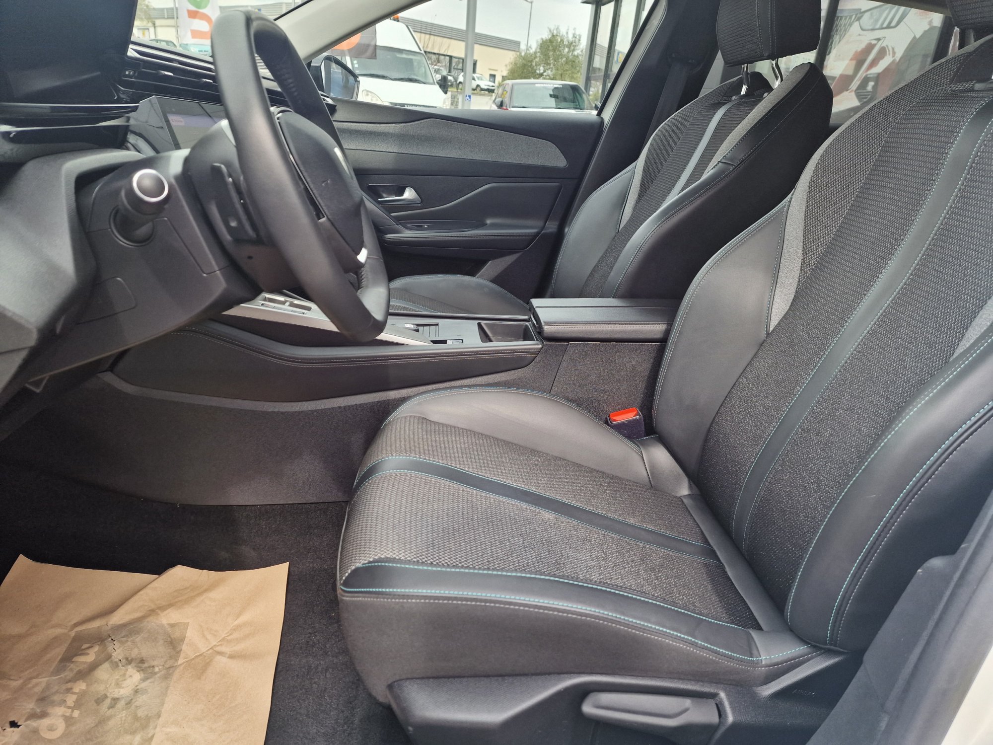 Peugeot 308 SW  III BlueHDi 130 EAT8 ALLURE PACK groupe Vergnon