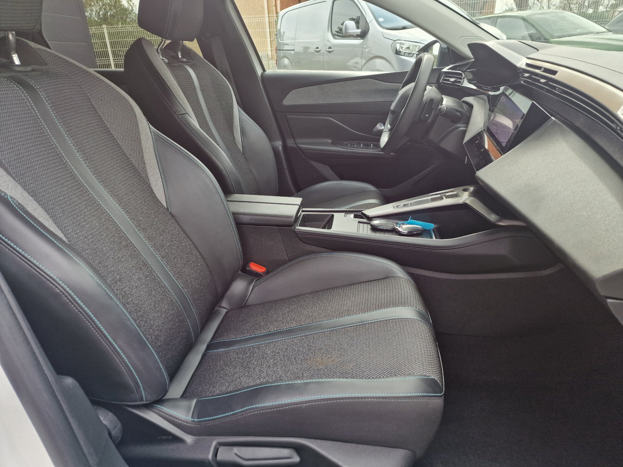 Peugeot 308 SW  III BlueHDi 130 EAT8 ALLURE PACK groupe Vergnon