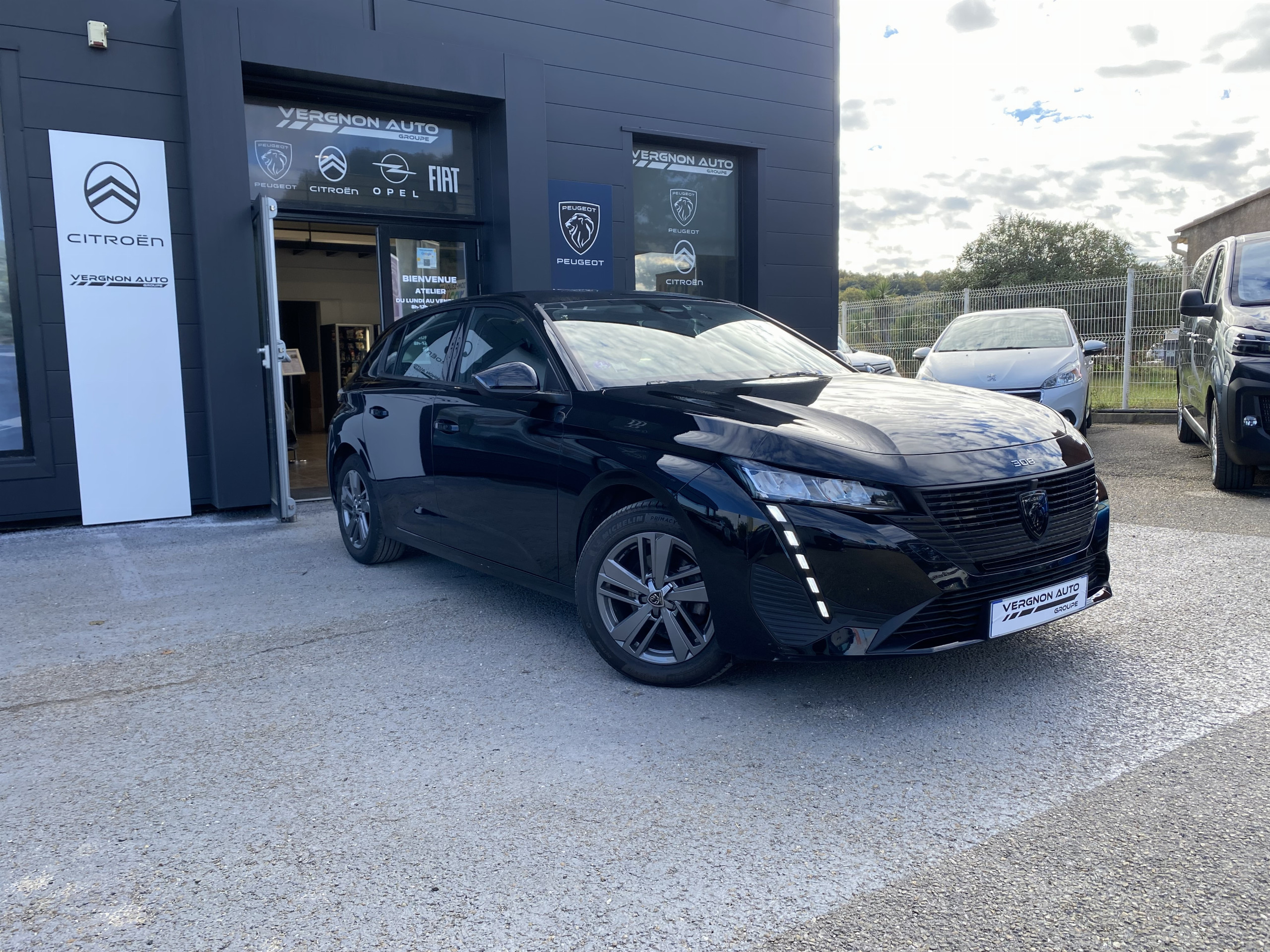 Peugeot 308  III PureTech 130 S&S EAT8 ACTIVE PACK groupe Vergnon