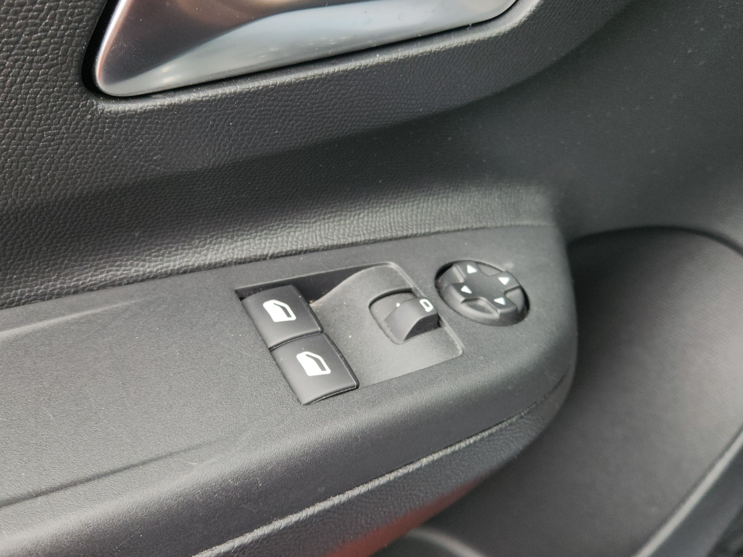 Opel Corsa  VI 1.2 Turbo 100ch Edition Business groupe Vergnon