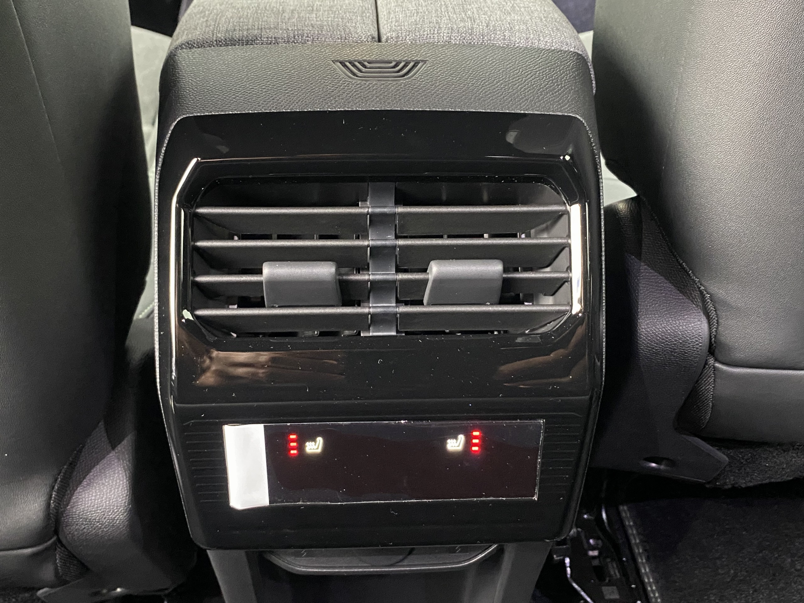 Peugeot 3008  III 1.6 PHEV 195 E-DCS7 GT groupe Vergnon