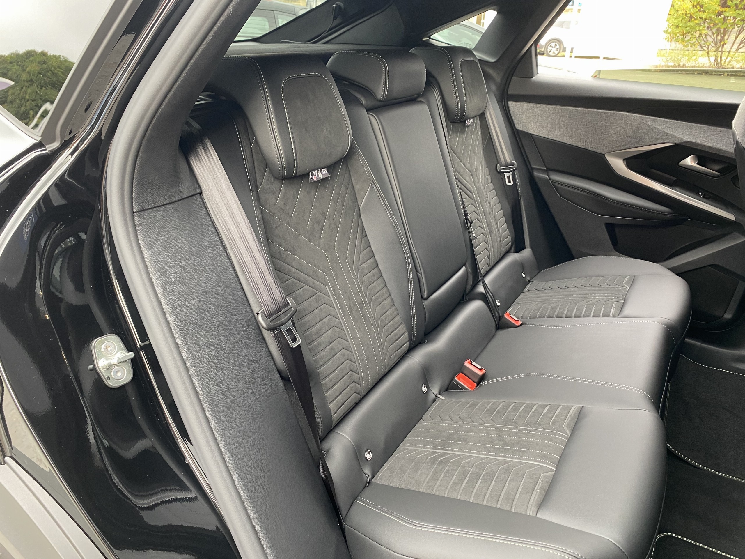 Peugeot 3008  III 1.6 PHEV 195 E-DCS7 GT groupe Vergnon