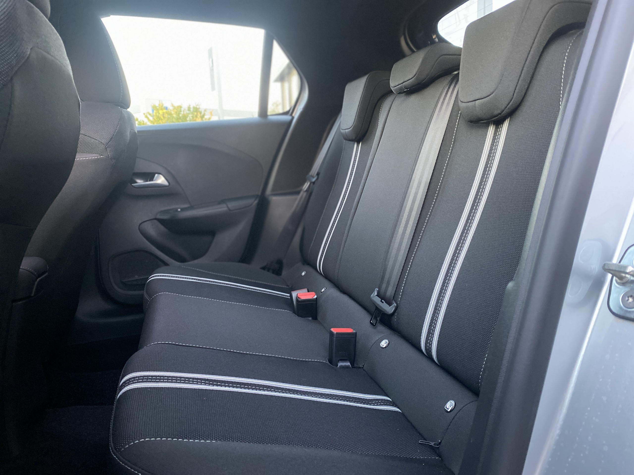 Opel Corsa  VI 1.2 Turbo Hybrid 110ch Automatique GS groupe Vergnon