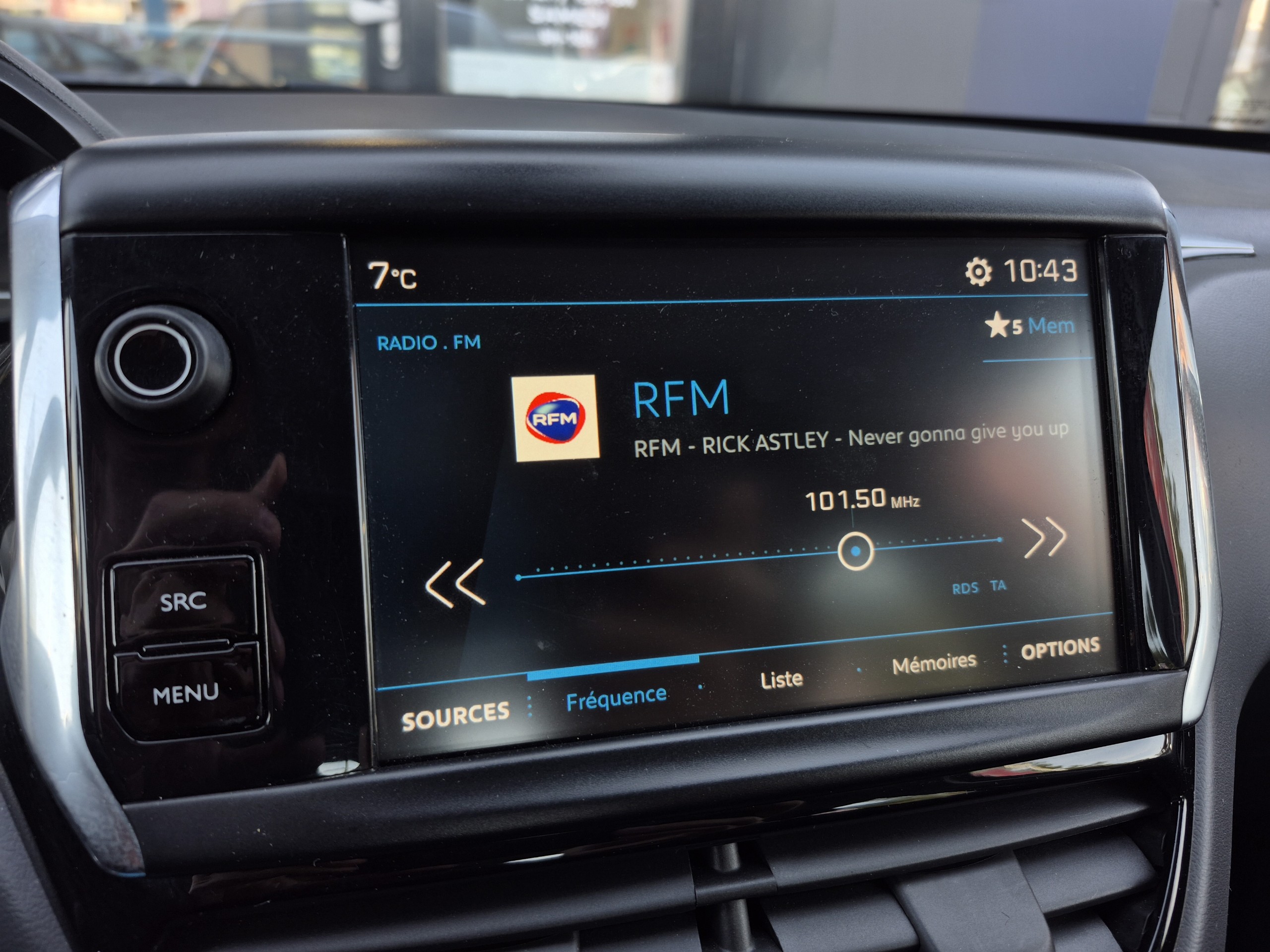 Peugeot 208 Puretech 82 Signature groupe Vergnon